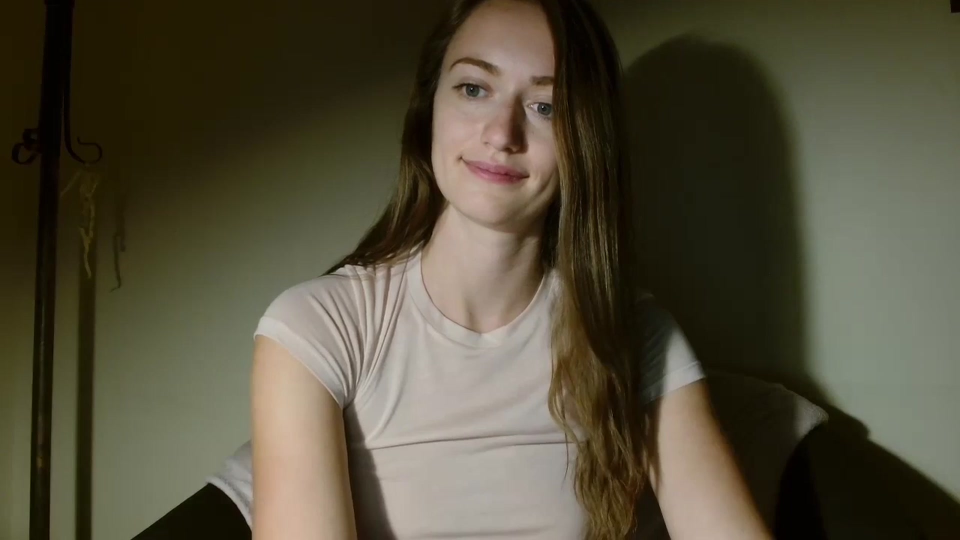 Gallery image thumbnail from Sberrygirl18's myfreecams stream on, 10/04/2024, 17:03 image 6 of 20