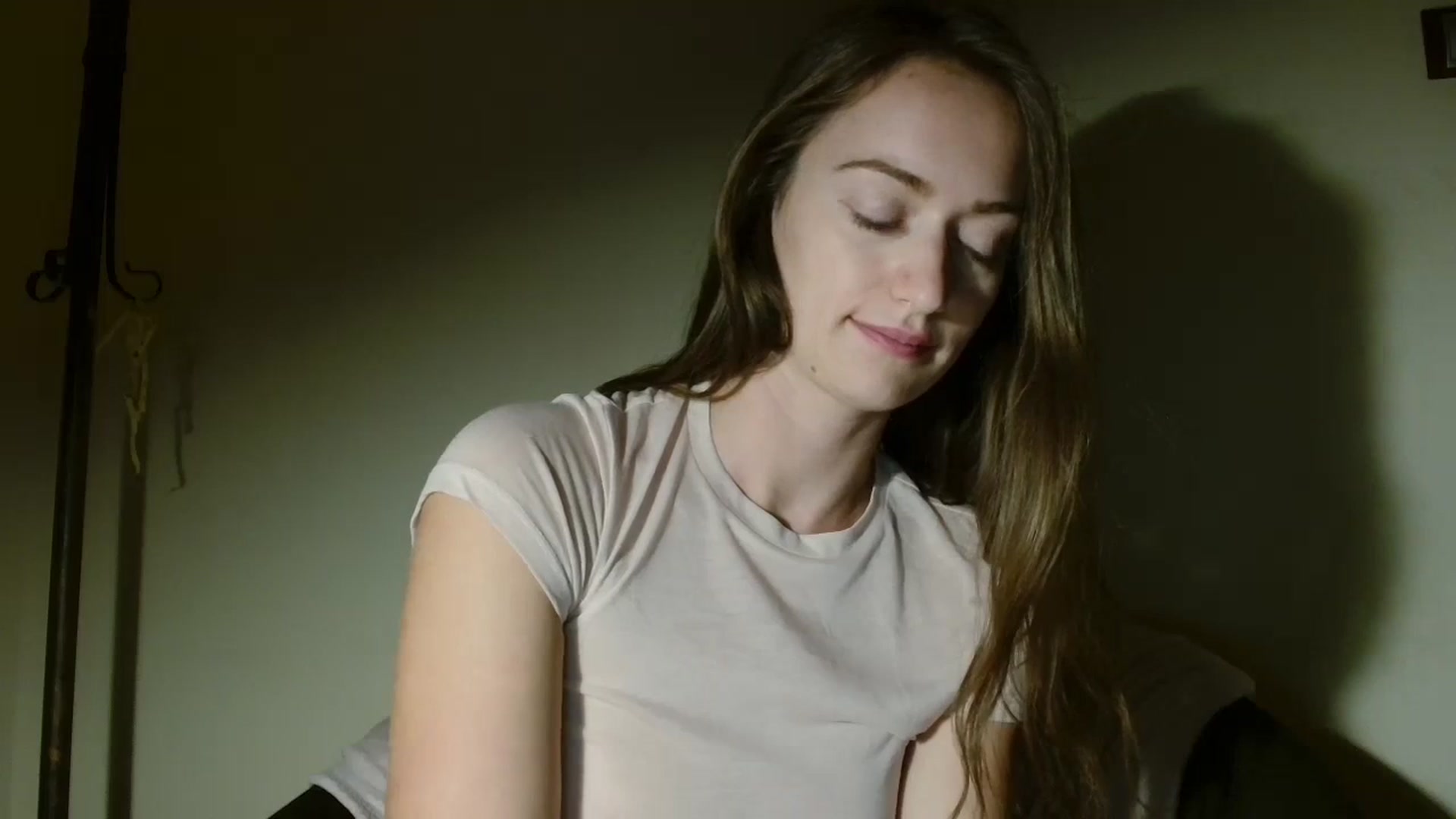Gallery image thumbnail from Sberrygirl18's myfreecams stream on, 10/04/2024, 17:03 image 20 of 20