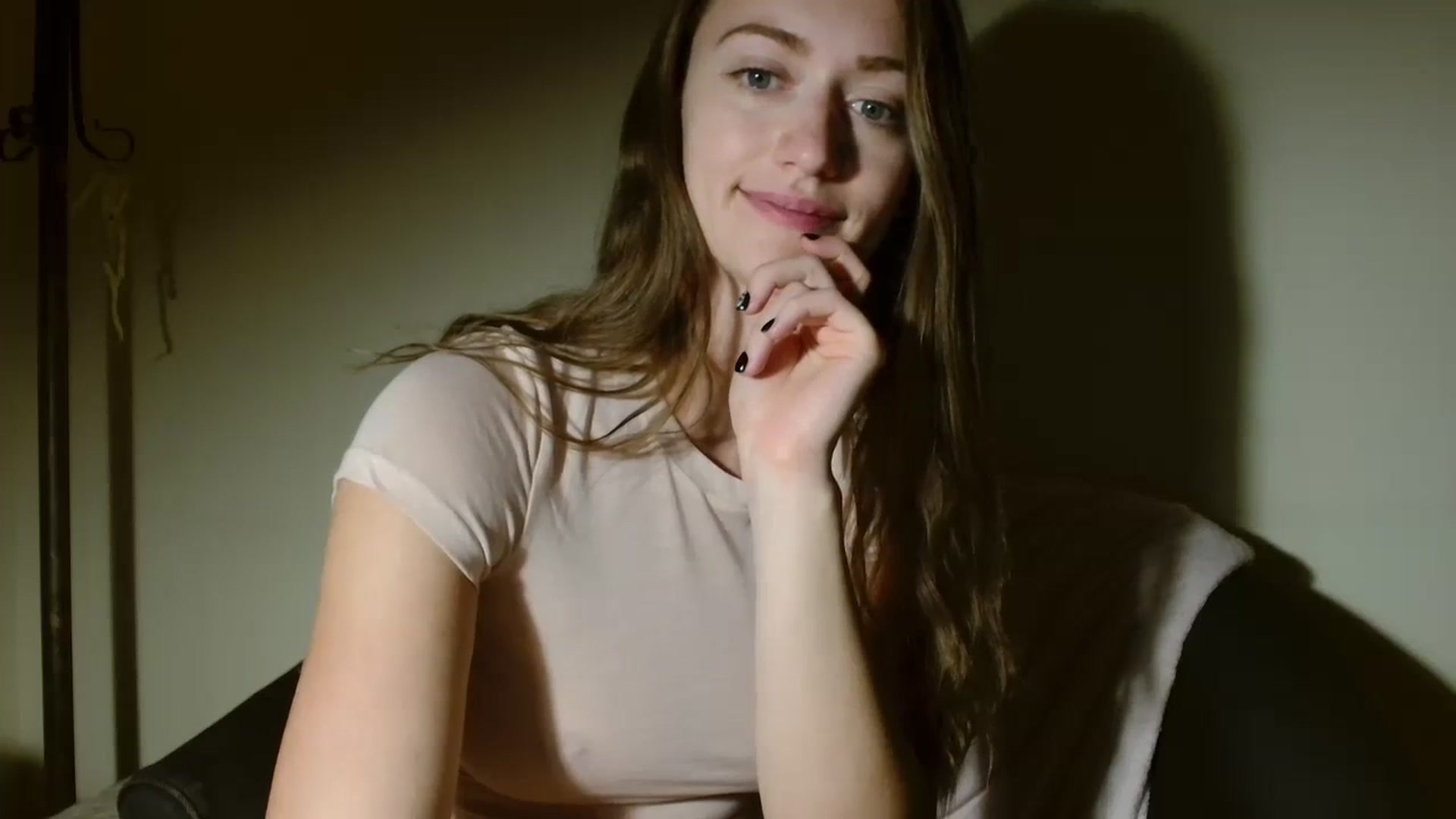 Gallery image thumbnail from Sberrygirl18's myfreecams stream on, 10/04/2024, 17:03 image 15 of 20