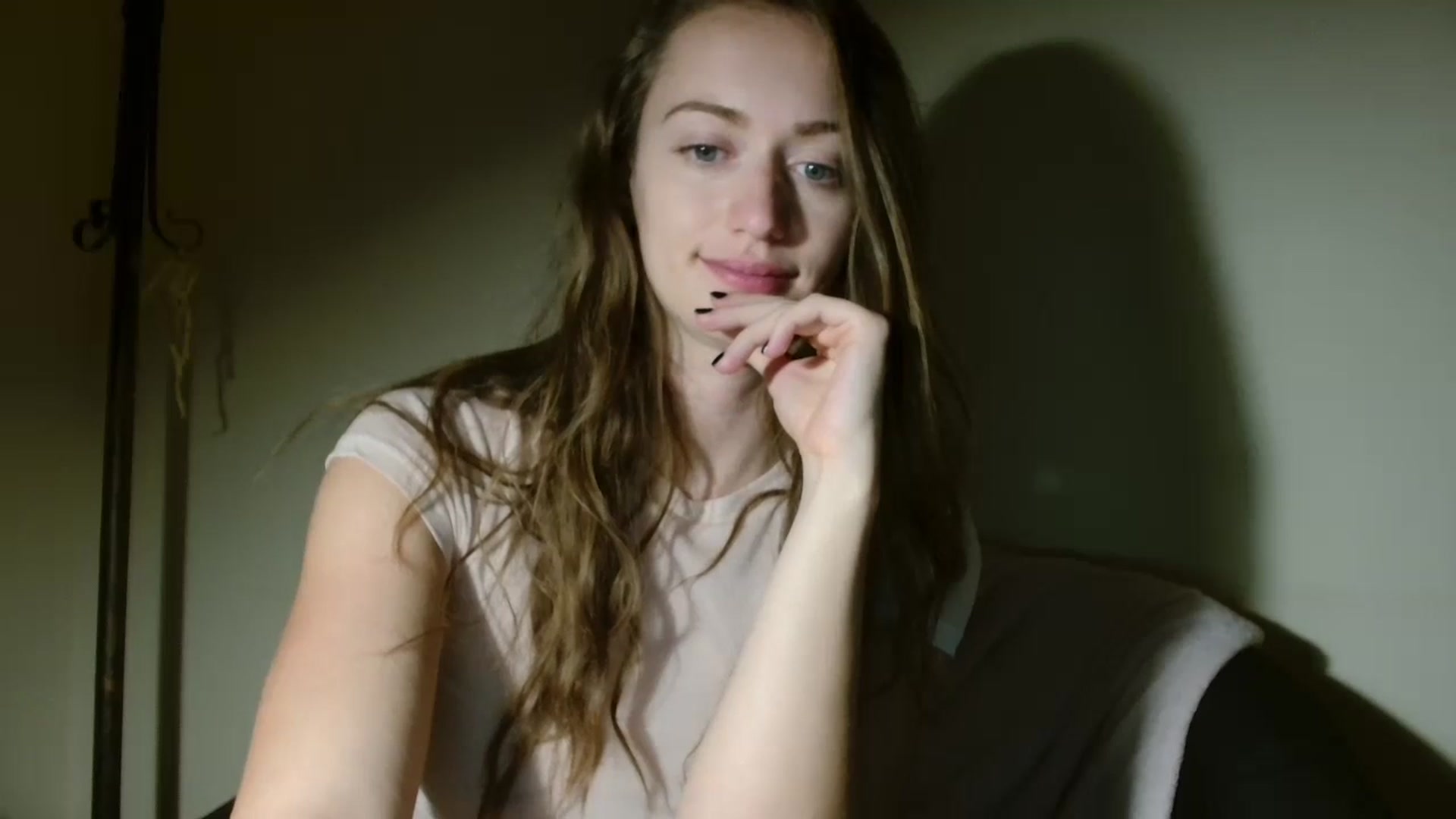 Gallery image thumbnail from Sberrygirl18's myfreecams stream on, 10/04/2024, 18:51 image 7 of 20