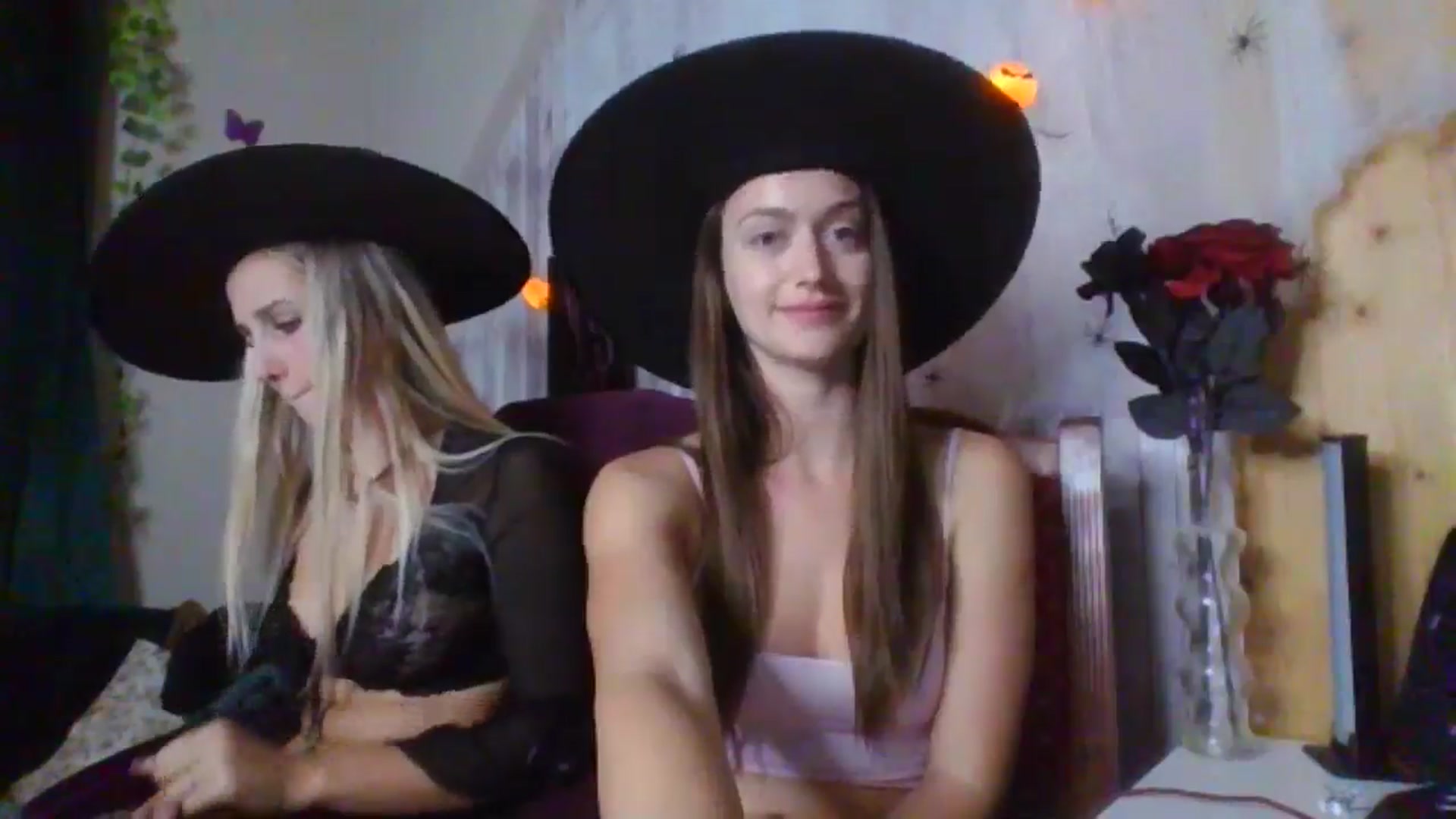 Gallery image thumbnail from Sberrygirl18's myfreecams stream on, 10/25/2024, 20:55 image 4 of 20