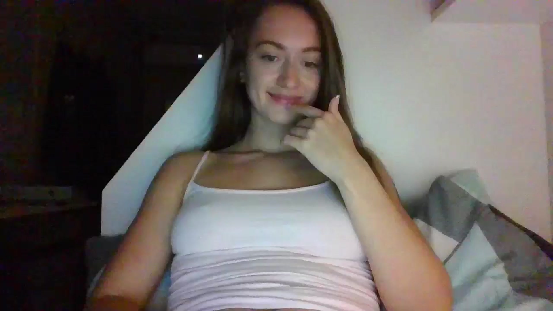 Gallery image thumbnail from Sberrygirl18's myfreecams stream on, 10/31/2024, 18:44 image 12 of 20