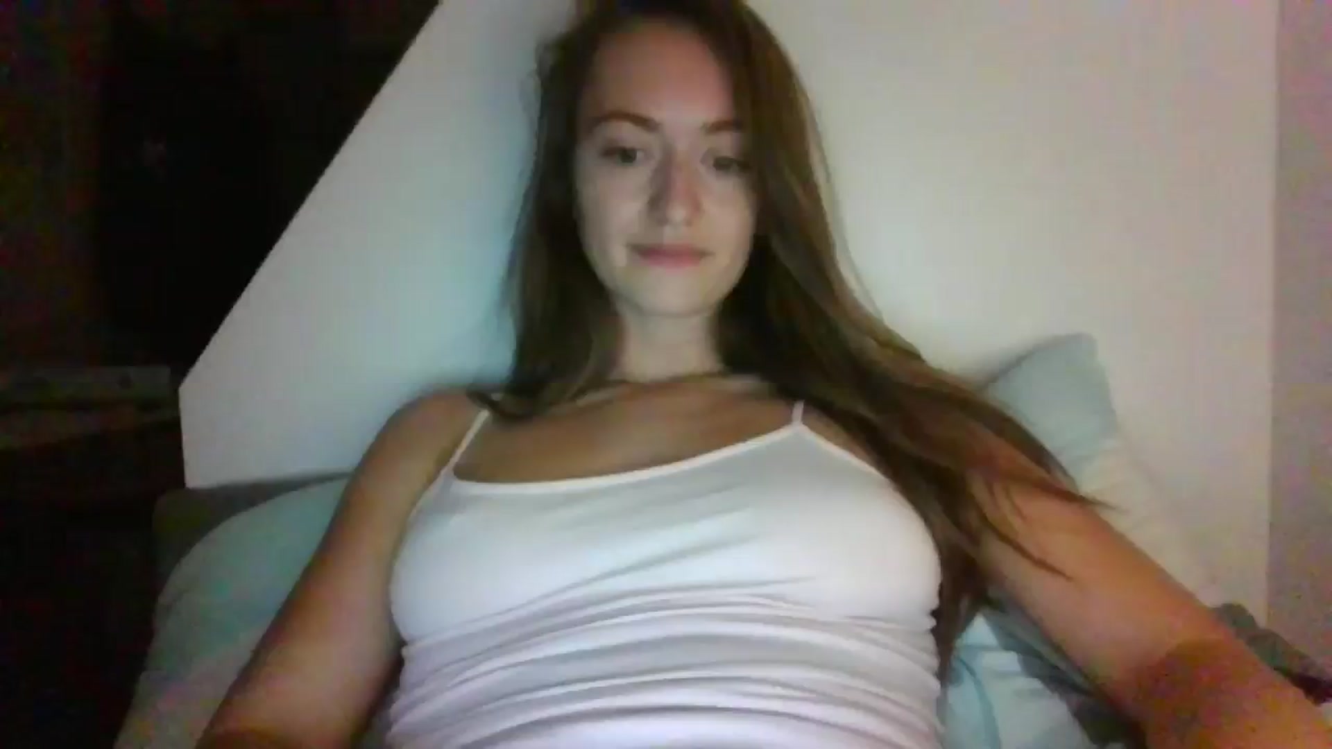 Gallery image thumbnail from Sberrygirl18's myfreecams stream on, 10/31/2024, 18:44 image 14 of 20