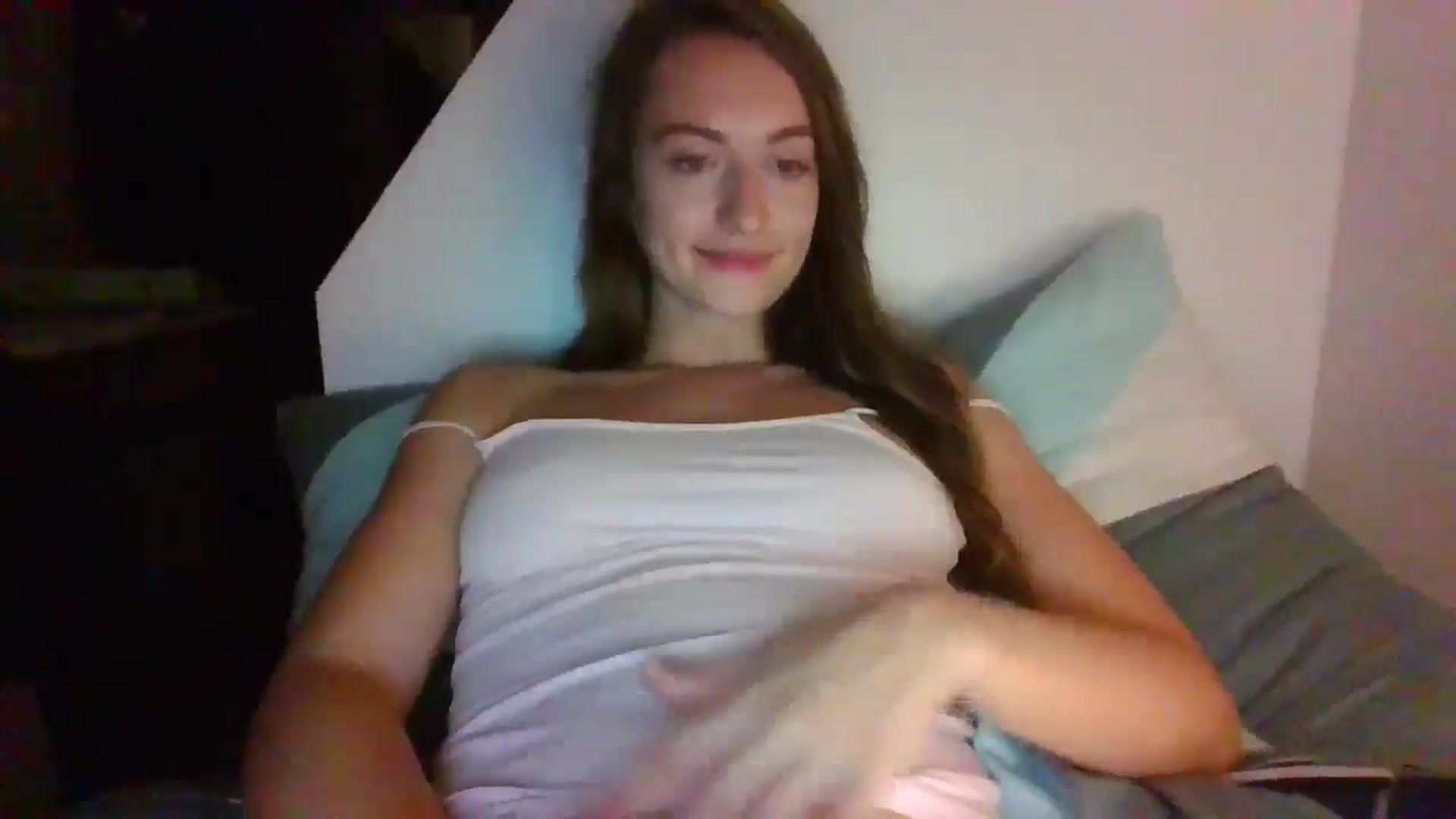 Gallery image thumbnail from Sberrygirl18's myfreecams stream on, 10/31/2024, 20:24 image 7 of 20