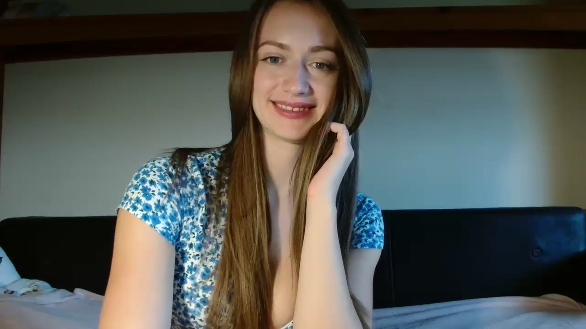 Gallery image thumbnail from Sberrygirl18's myfreecams stream on, 11/19/2024, 13:59 image 2 of 20