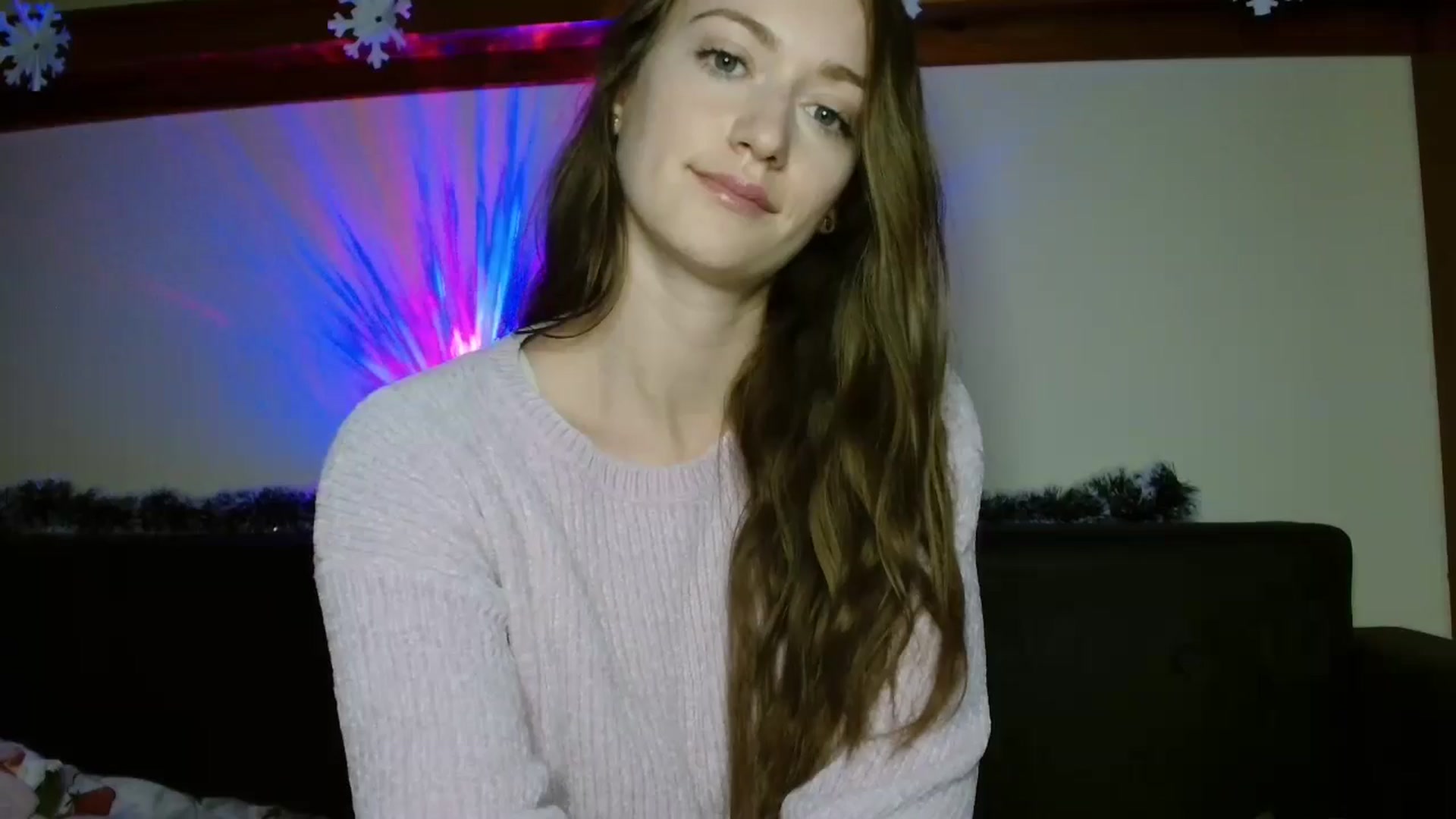 Gallery image thumbnail from Sberrygirl18's myfreecams stream on, 01/19/2025, 15:23 image 11 of 20