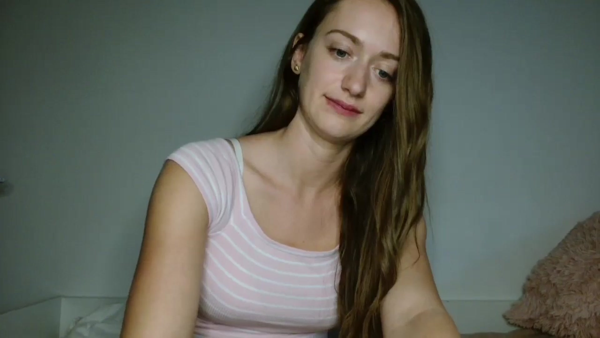 Gallery image thumbnail from Sberrygirl18's myfreecams stream on, 04/26/2025, 17:54 image 19 of 20