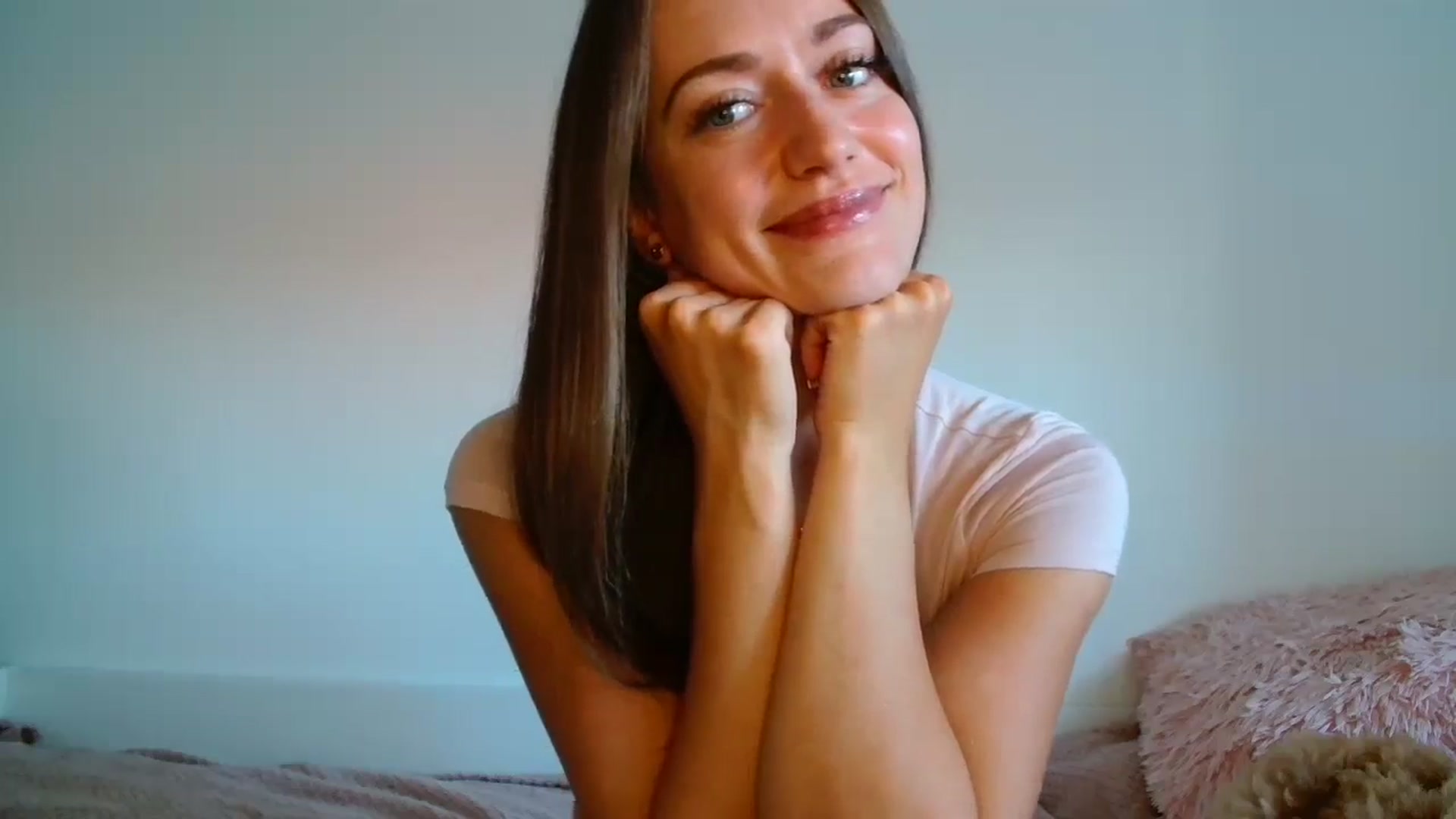 Gallery image thumbnail from Sberrygirl18's myfreecams stream on, 07/22/2025, 07:57 image 10 of 20