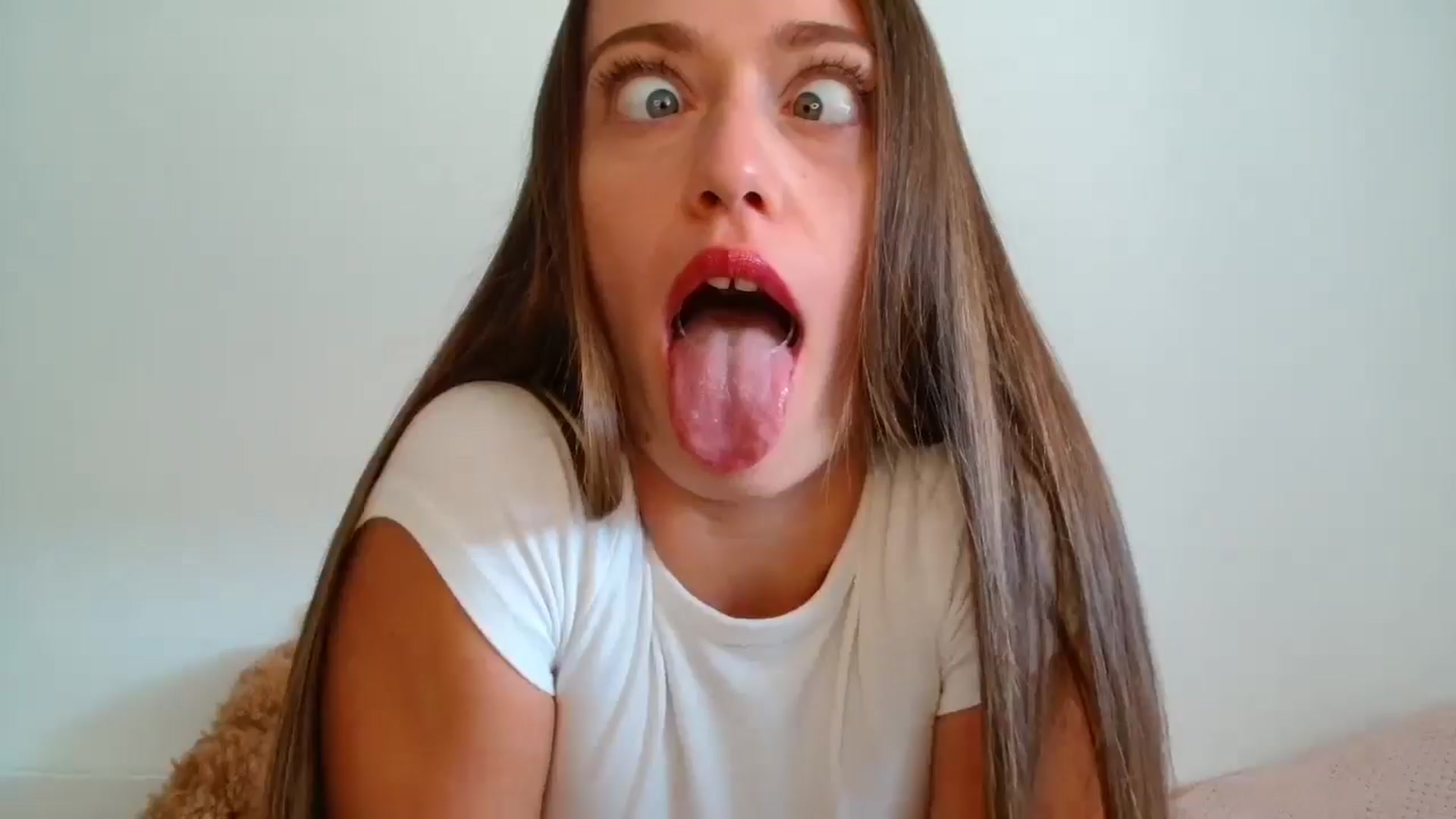 Gallery image thumbnail from Sberrygirl18's myfreecams stream on, 08/09/2025, 12:34 image 6 of 20