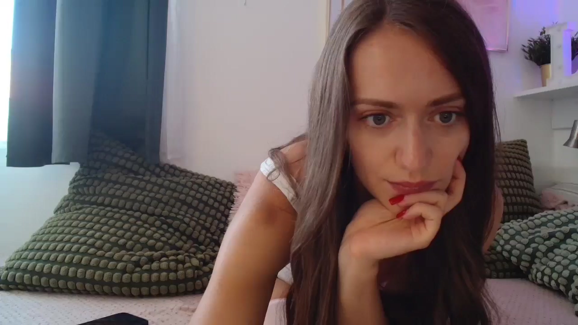 Gallery image thumbnail from Sberrygirl18's myfreecams stream on, 09/02/2025, 13:43 image 9 of 20