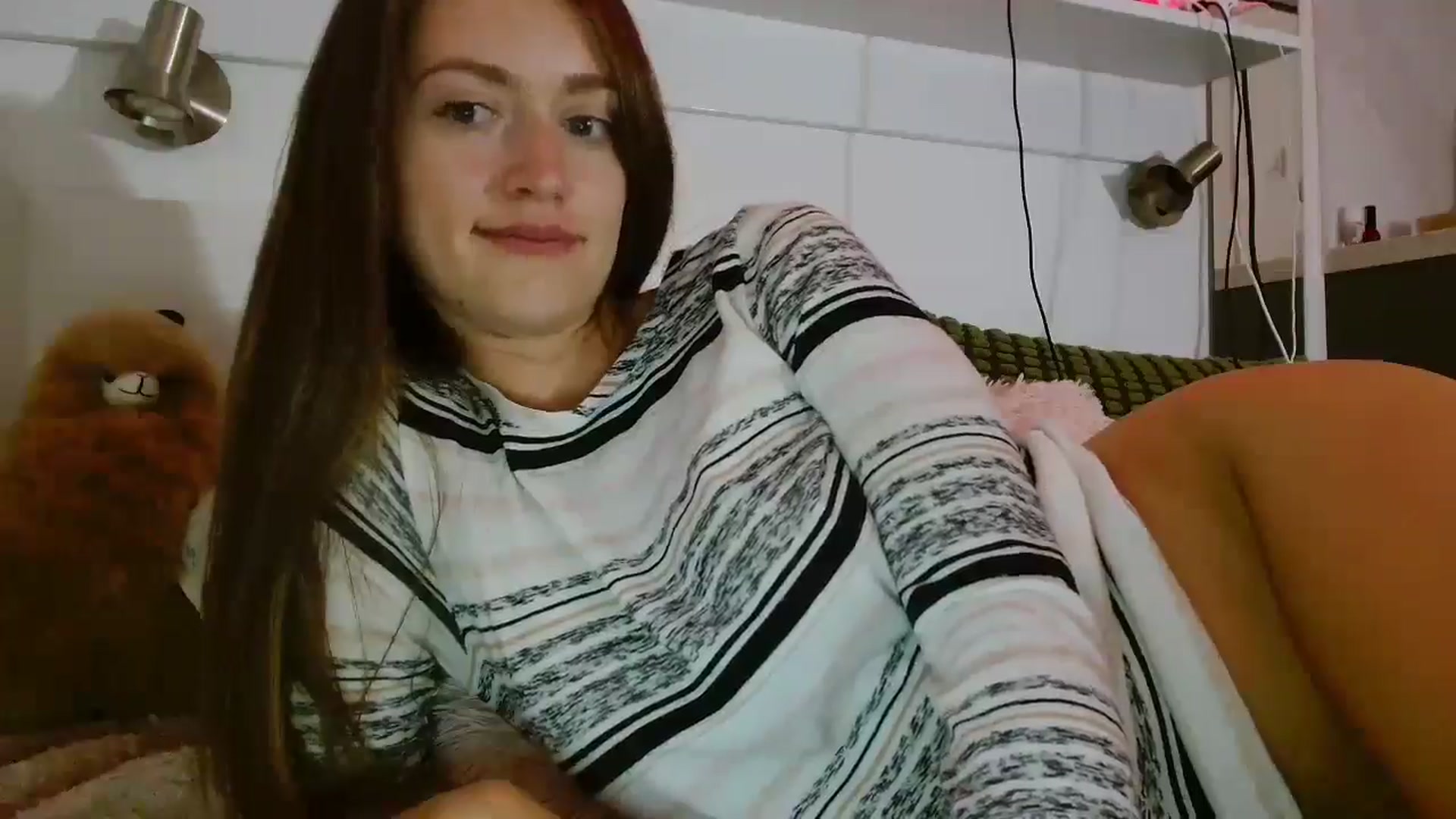 Gallery image thumbnail from Sberrygirl18's myfreecams stream on, 10/02/2025, 18:28 image 8 of 20