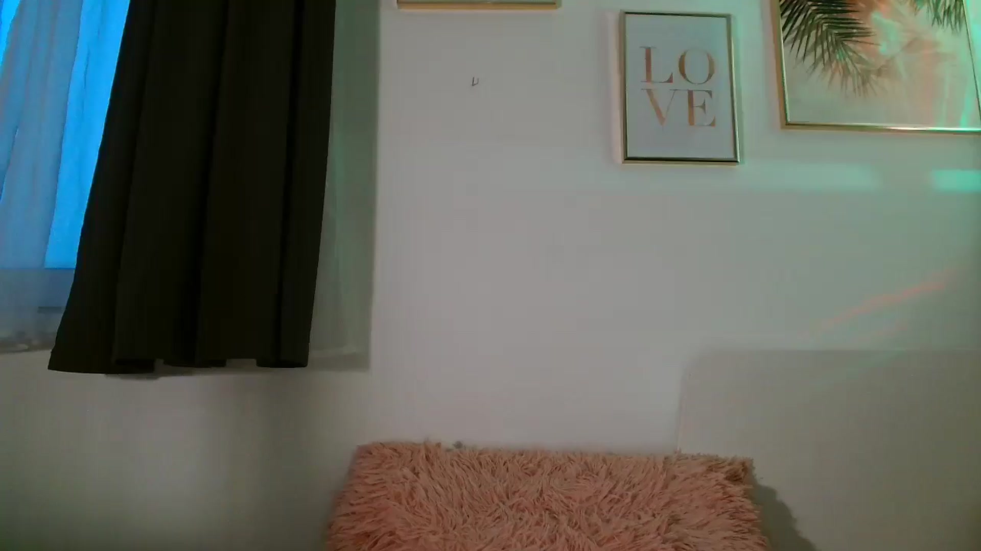 Gallery image thumbnail from Sberrygirl18's myfreecams stream on, 12/13/2025, 15:15 image 2 of 20