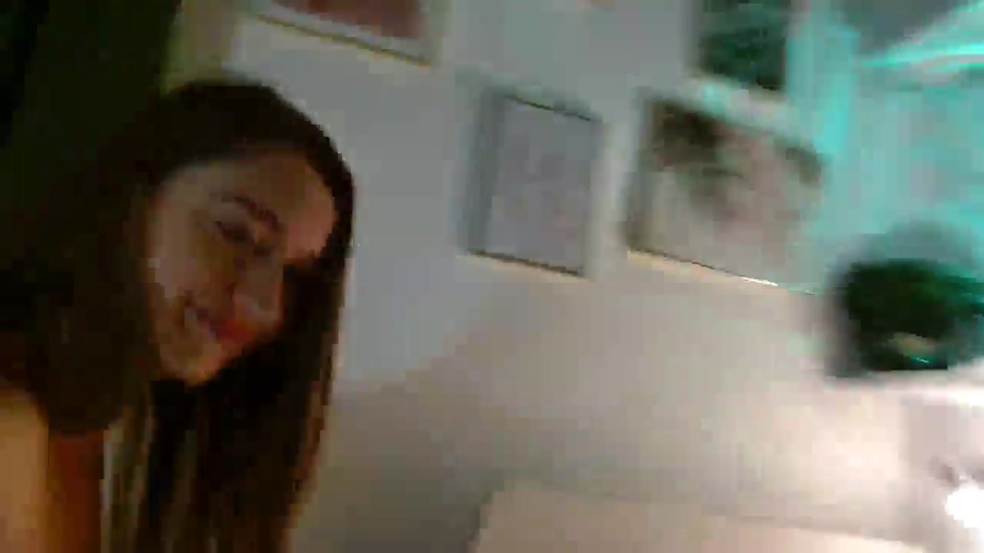 Gallery image thumbnail from Sberrygirl18's myfreecams stream on, 12/14/2025, 20:14 image 17 of 20