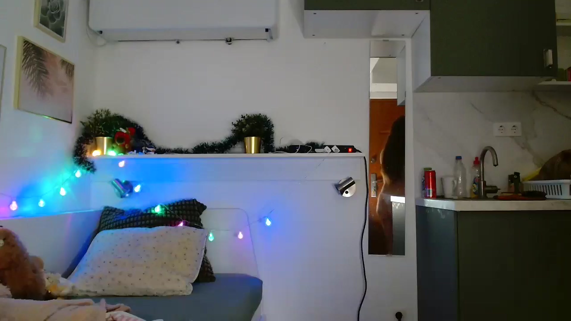 Gallery image thumbnail from Sberrygirl18's myfreecams stream on, 03/02/2026, 16:49 image 9 of 20