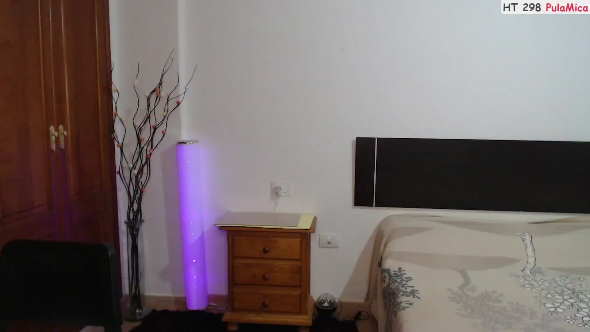 Gallery image thumbnail from ScamRoom's myfreecams stream on, 07/22/2024, 24:28 image 12 of 20