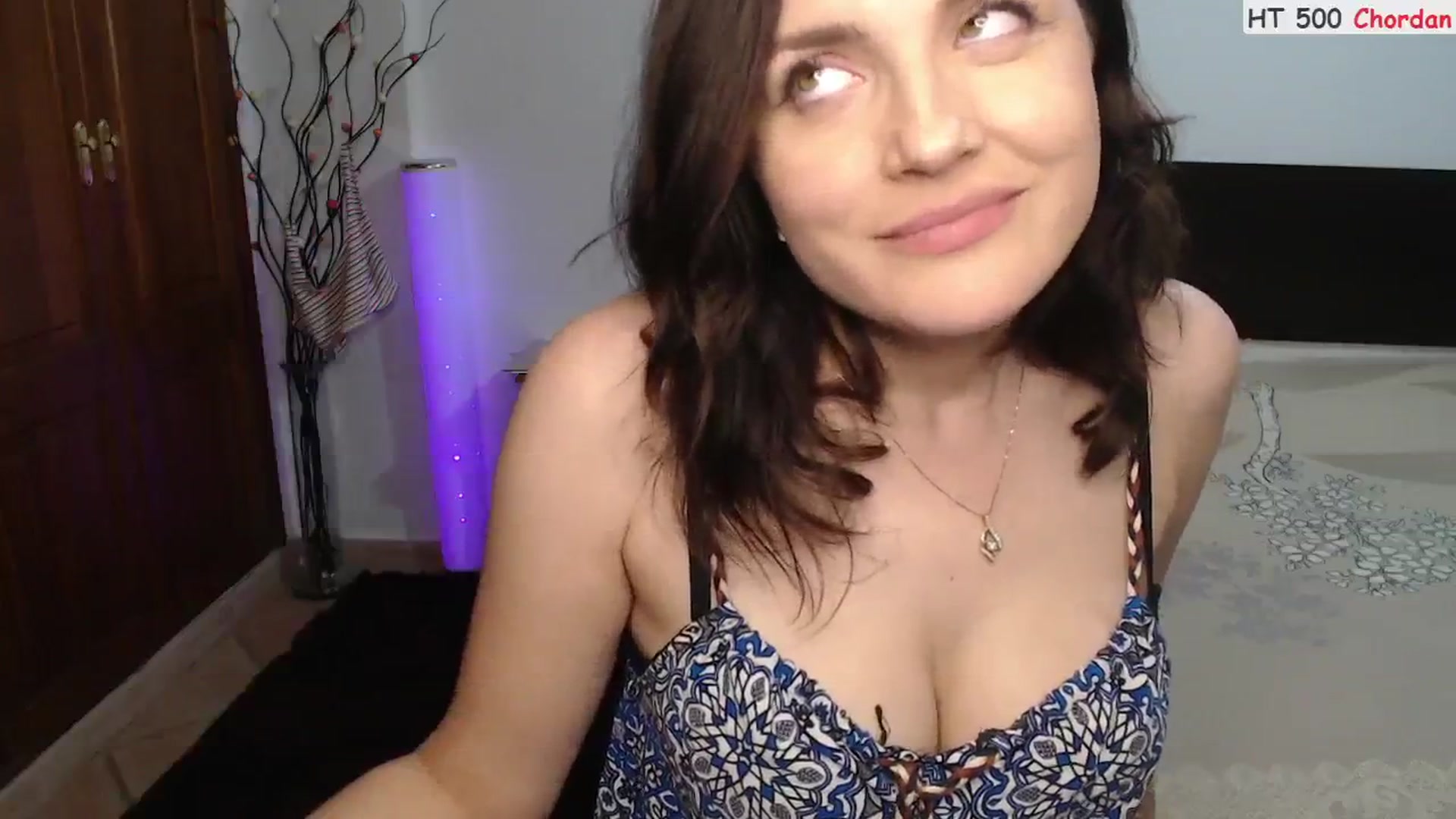 Gallery image thumbnail from ScamRoom's myfreecams stream on, 07/25/2024, 01:00 image 16 of 20