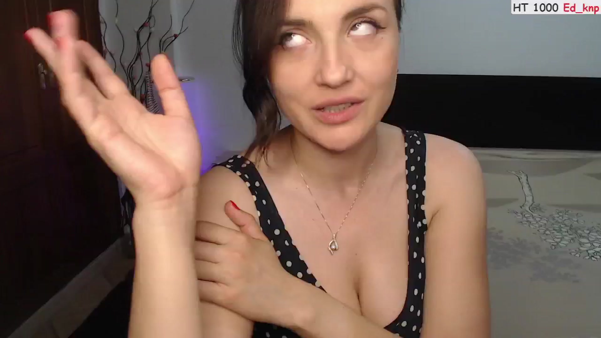 Gallery image thumbnail from ScamRoom's myfreecams stream on, 07/28/2024, 01:20 image 18 of 20