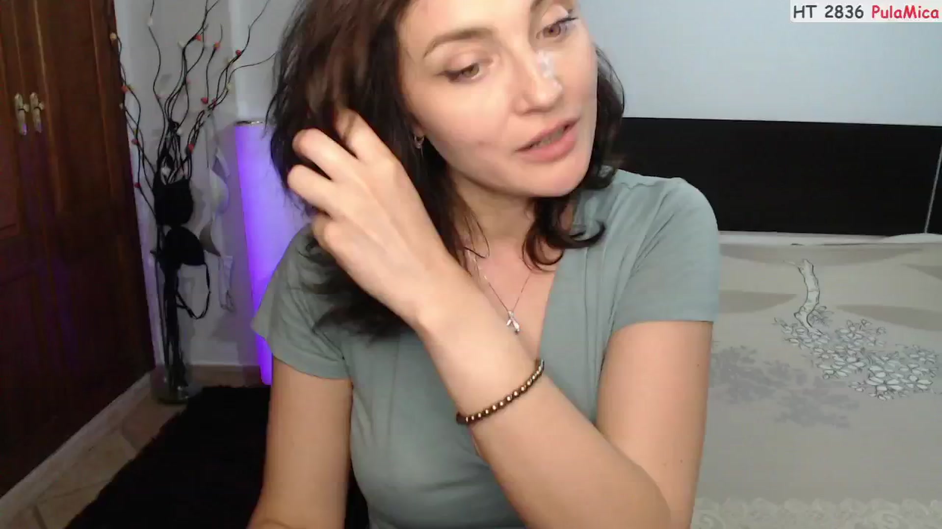 Gallery image thumbnail from ScamRoom's myfreecams stream on, 08/12/2024, 24:42 image 19 of 20