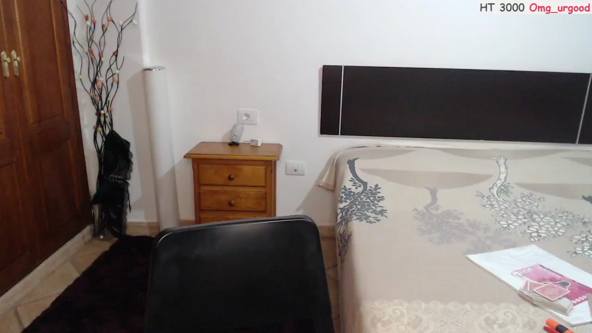 Gallery image thumbnail from ScamRoom's myfreecams stream on, 10/20/2024, 01:14 image 18 of 20