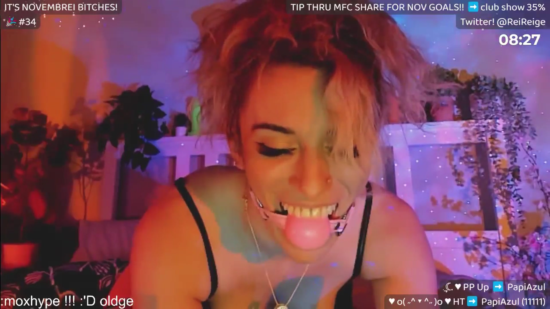 Gallery image thumbnail from Scammiversary's myfreecams stream on, 11/23/2024, 13:58 image 14 of 20