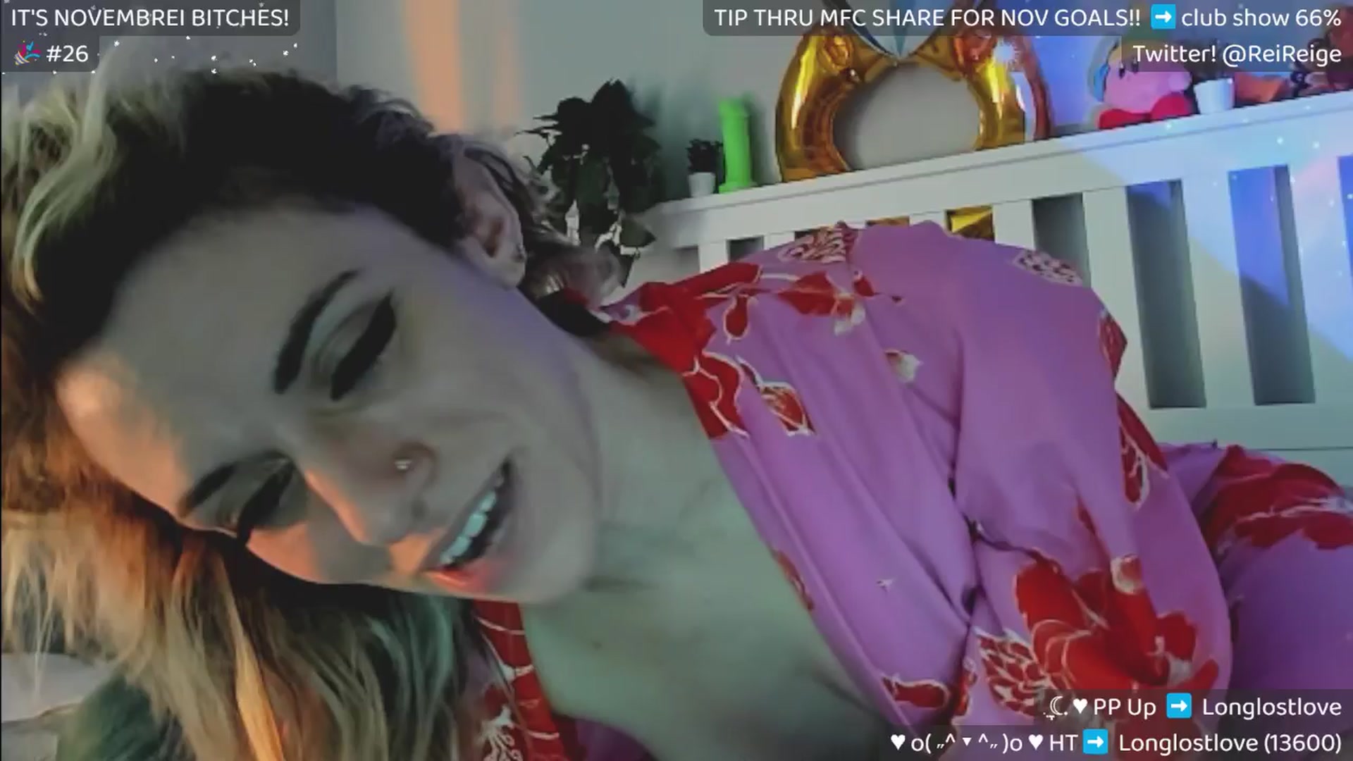 Gallery image thumbnail from Scammiversary's myfreecams stream on, 11/23/2024, 22:37 image 4 of 20