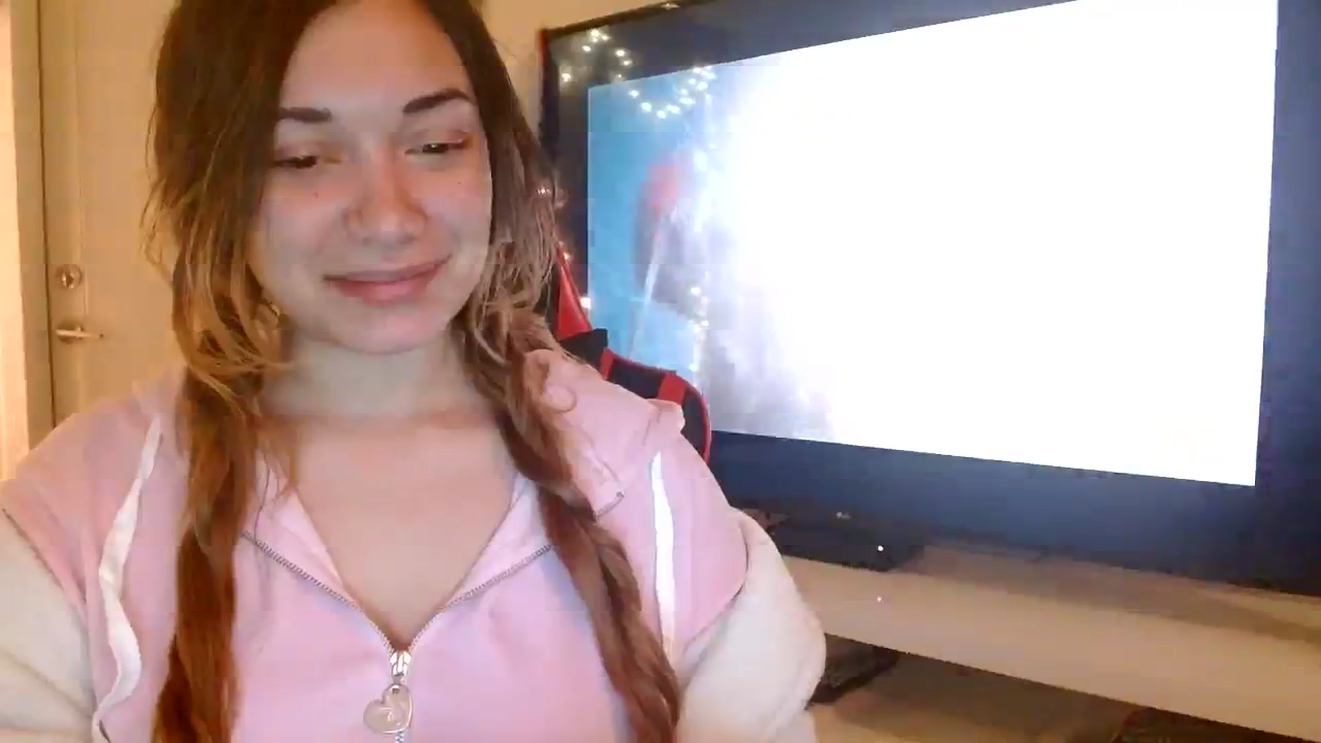 Gallery image thumbnail from Scar__lett's myfreecams stream on, 12/09/2023, 11:02 image 5 of 20
