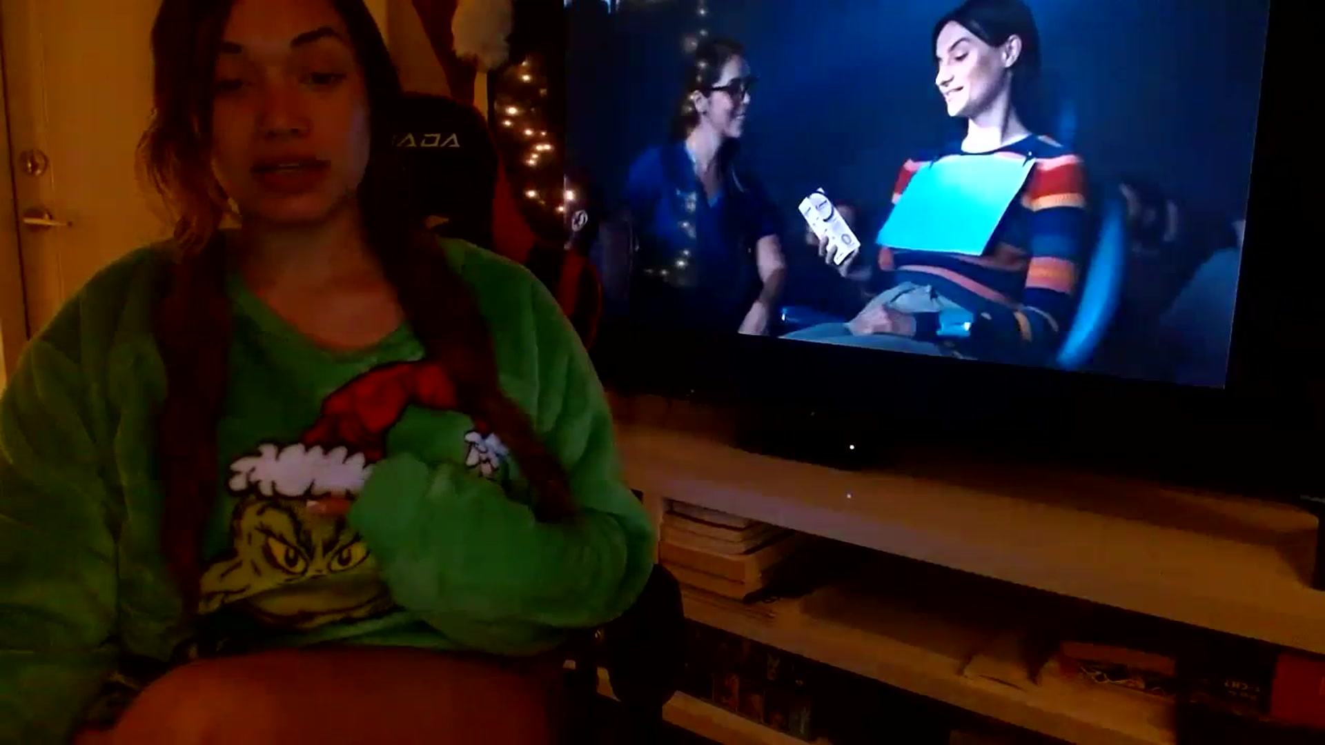 Gallery image thumbnail from Scar__lett's myfreecams stream on, 12/09/2023, 11:02 image 11 of 20