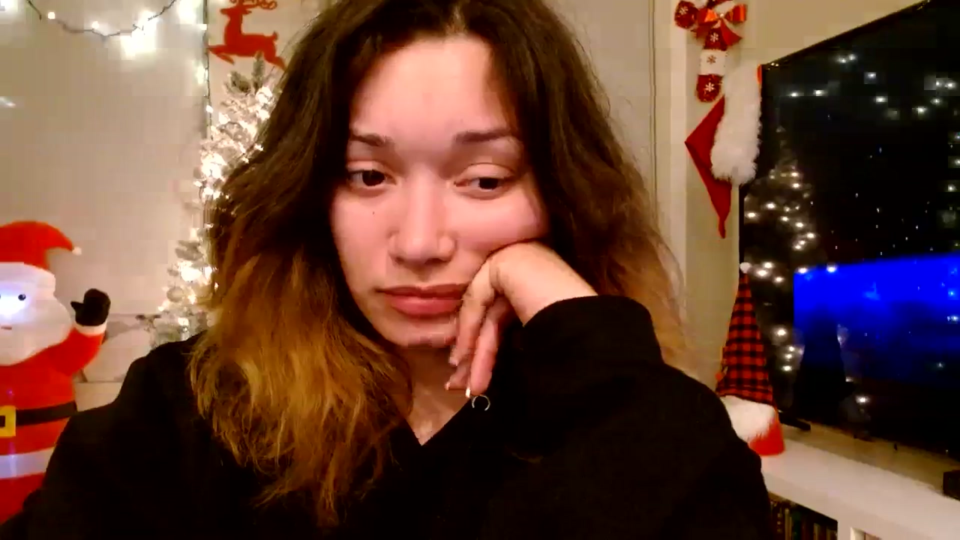 Gallery image thumbnail from Scar__lett's myfreecams stream on, 12/21/2023, 10:48 image 3 of 20