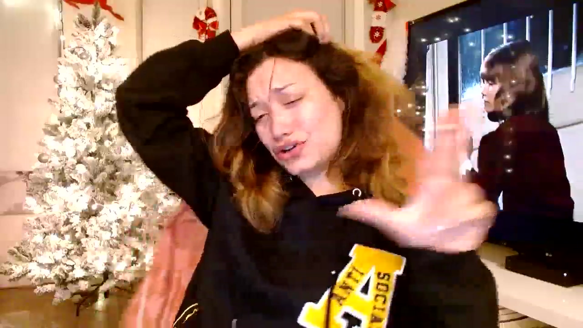Gallery image thumbnail from Scar__lett's myfreecams stream on, 12/21/2023, 10:48 image 11 of 20