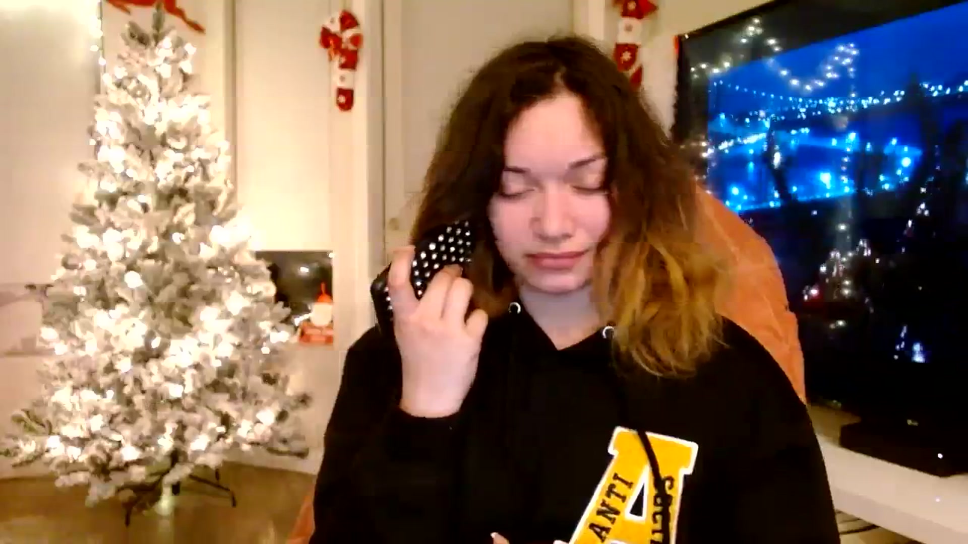 Gallery image thumbnail from Scar__lett's myfreecams stream on, 12/21/2023, 10:48 image 15 of 20