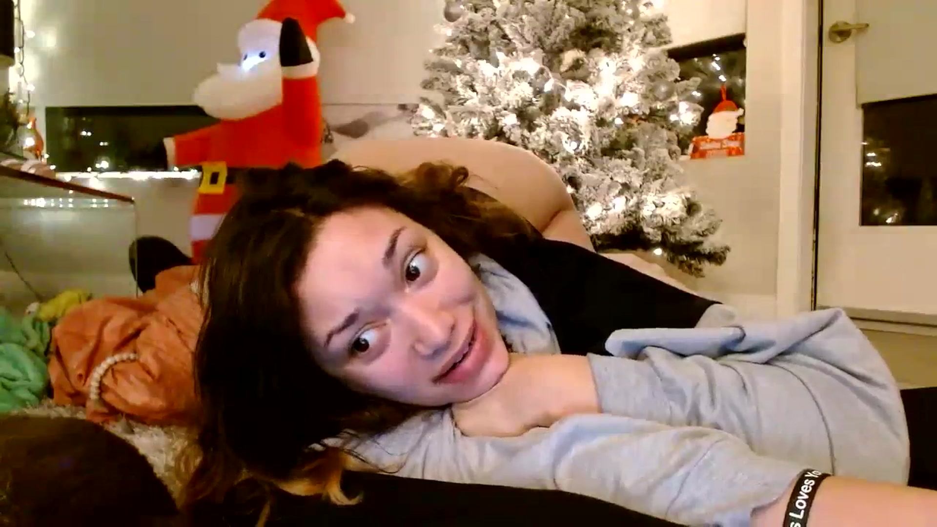 Gallery image thumbnail from Scar__lett's myfreecams stream on, 01/01/2024, 07:15 image 15 of 20
