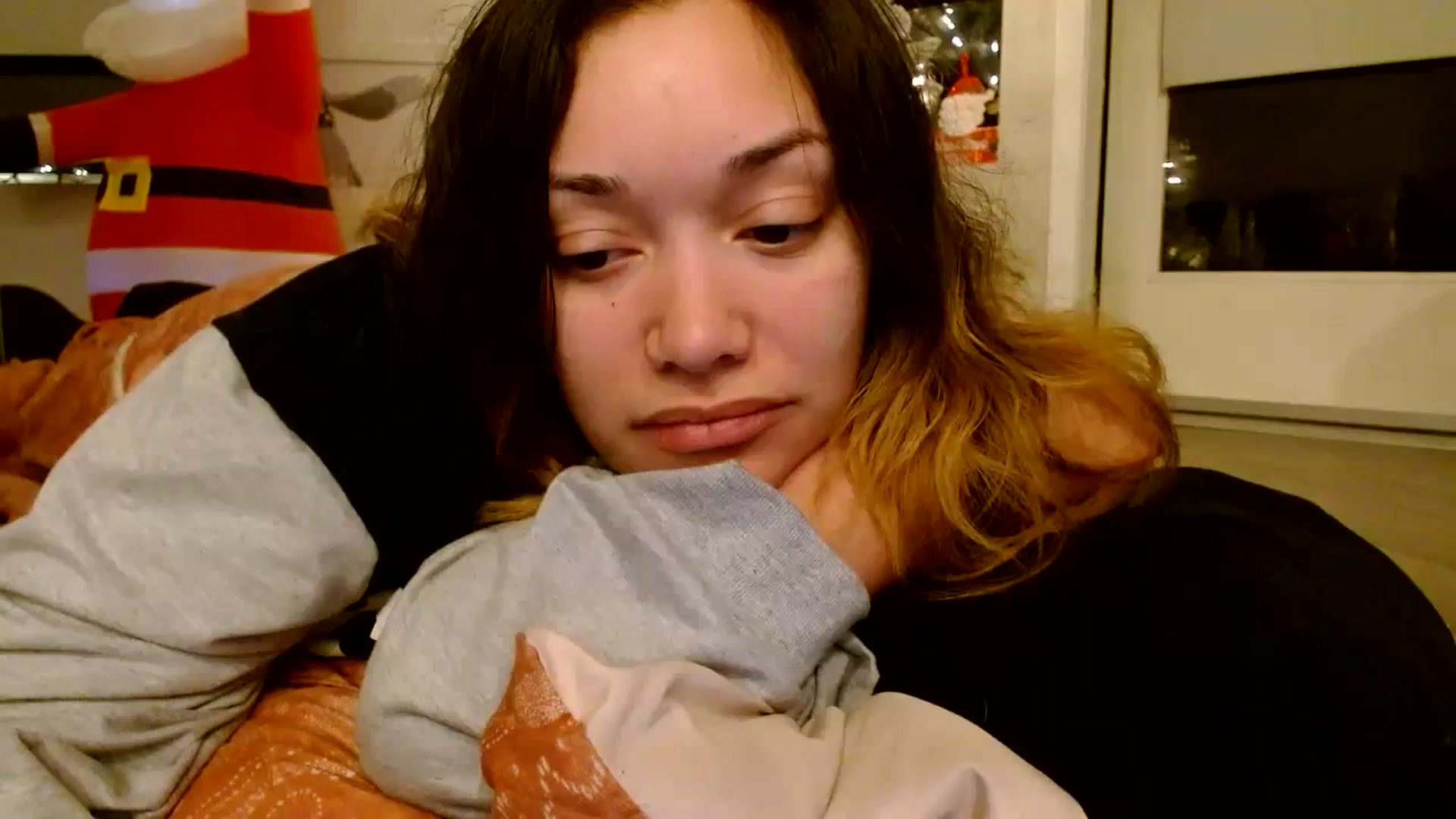 Gallery image thumbnail from Scar__lett's myfreecams stream on, 01/01/2024, 09:41 image 18 of 20