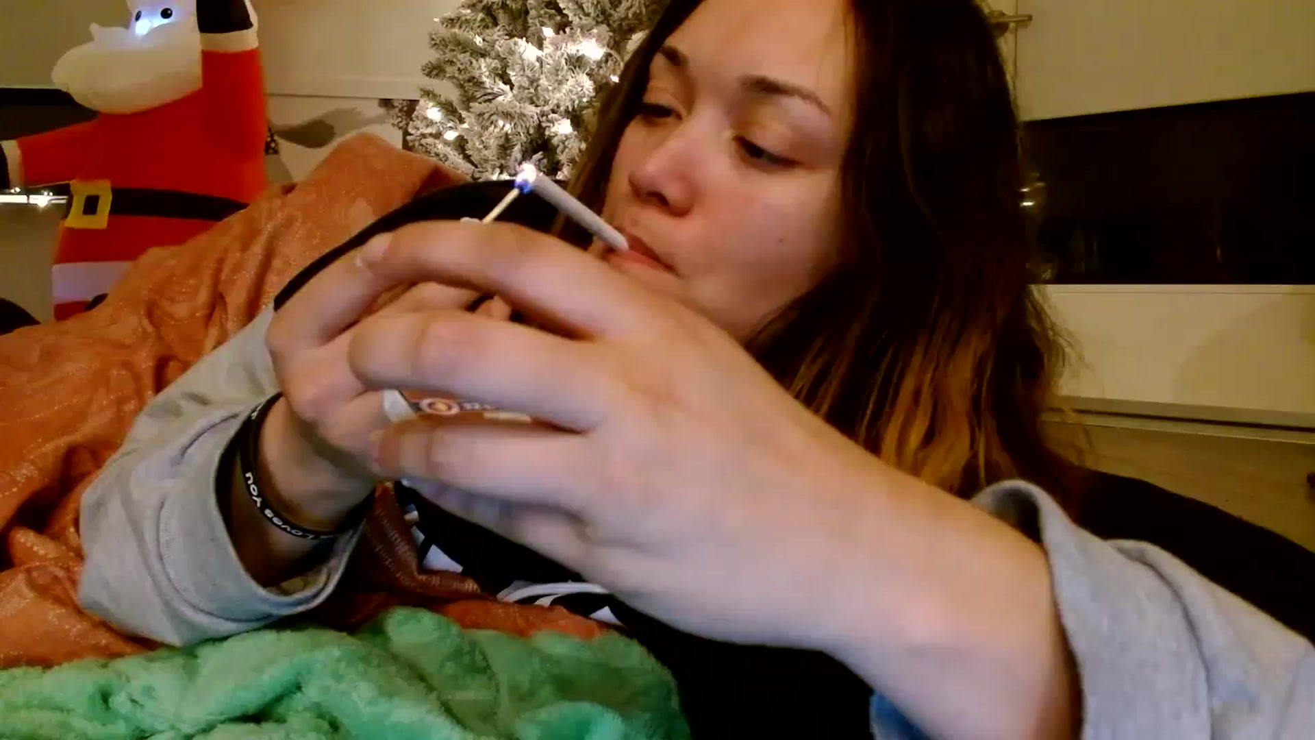 Gallery image thumbnail from Scar__lett's myfreecams stream on, 01/01/2024, 09:41 image 15 of 20