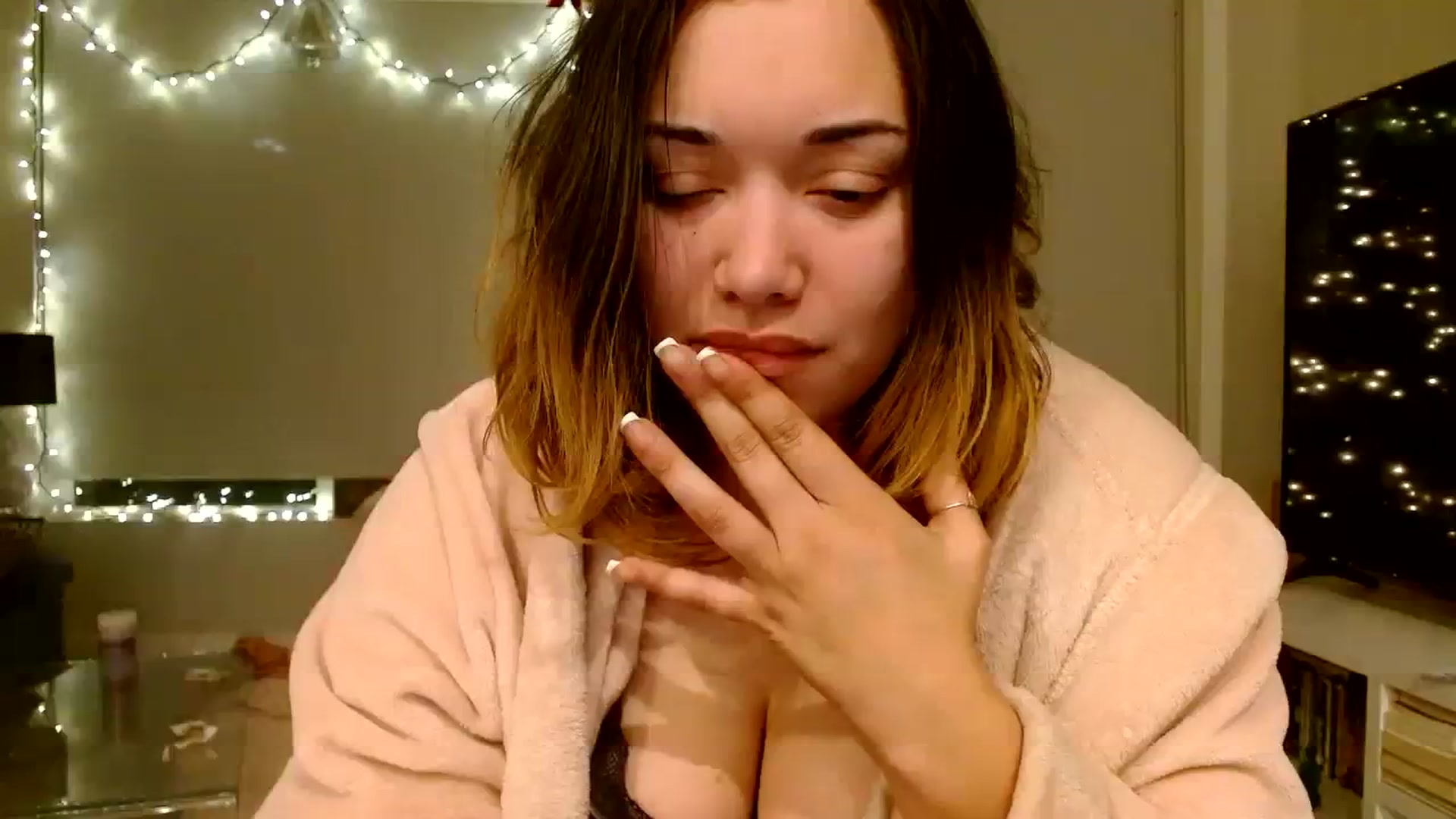 Gallery image thumbnail from Scar__lett's myfreecams stream on, 01/09/2024, 10:01 image 10 of 20