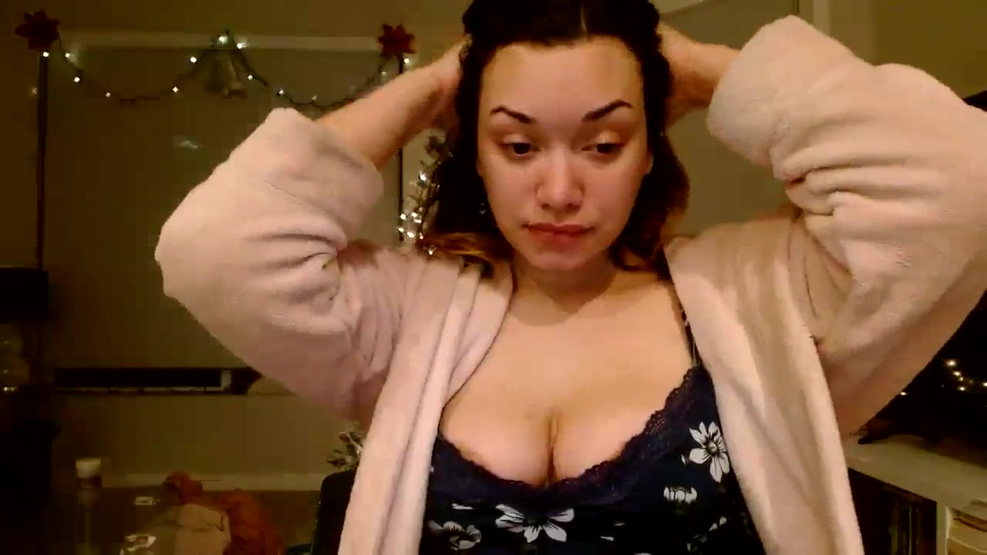Gallery image thumbnail from Scar__lett's myfreecams stream on, 01/09/2024, 10:01 image 20 of 20