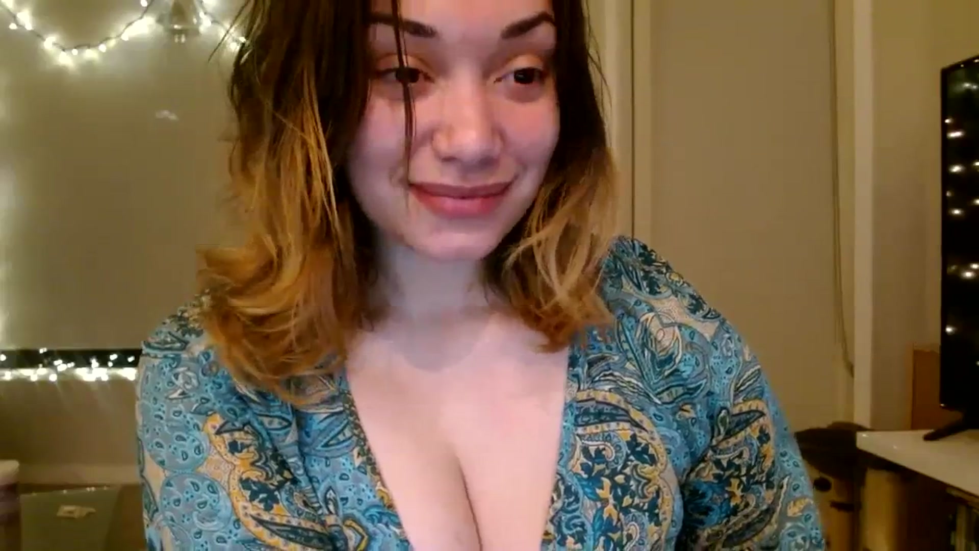 Gallery image thumbnail from Scar__lett's myfreecams stream on, 01/11/2024, 08:57 image 10 of 20