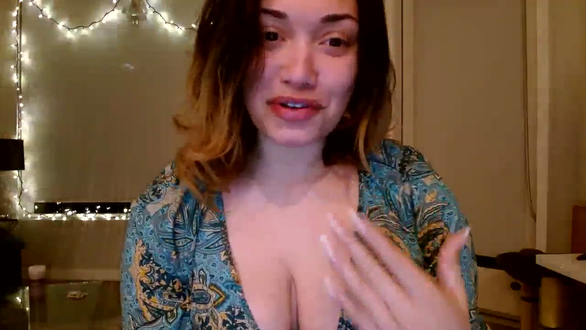 Gallery image thumbnail from Scar__lett's myfreecams stream on, 01/11/2024, 08:57 image 17 of 20