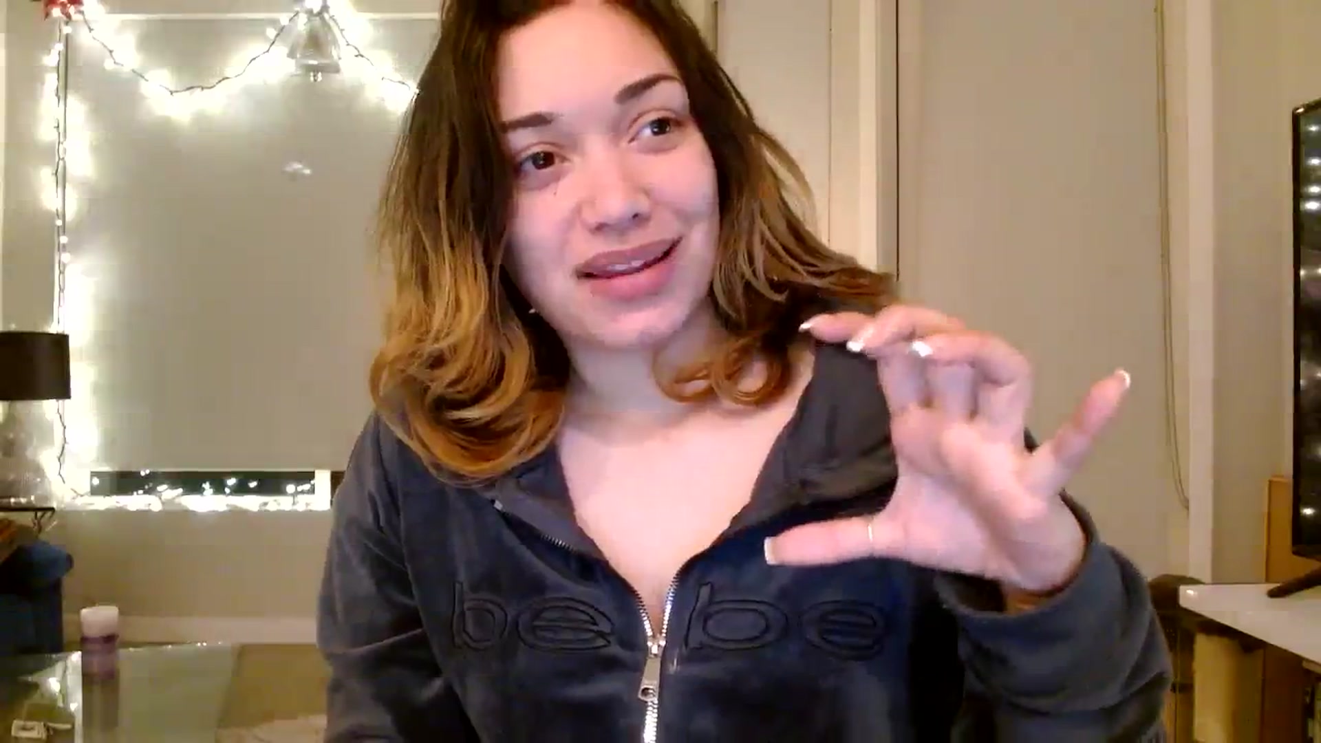 Gallery image thumbnail from Scar__lett's myfreecams stream on, 01/12/2024, 09:35 image 4 of 20