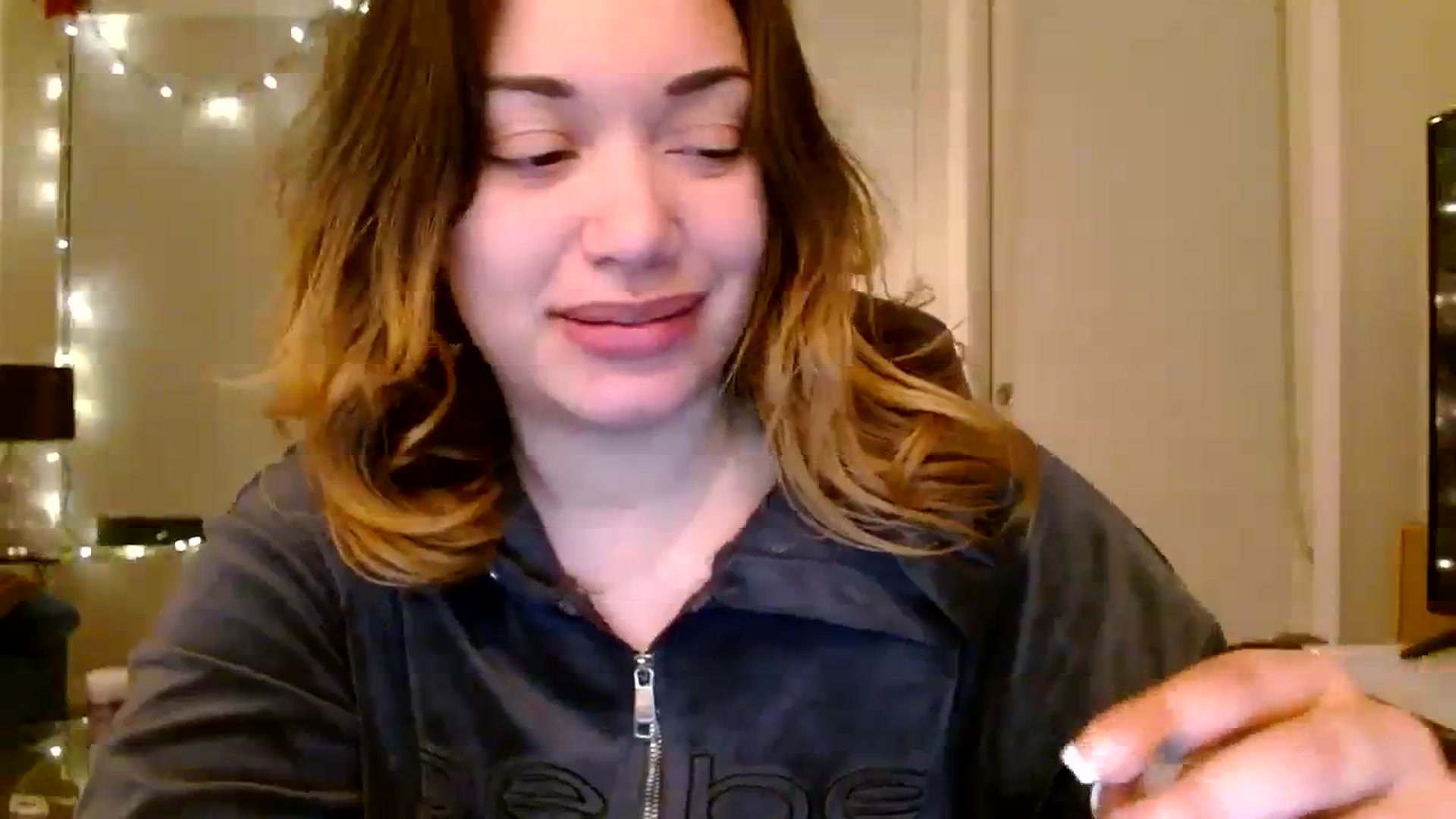 Gallery image thumbnail from Scar__lett's myfreecams stream on, 01/12/2024, 09:35 image 10 of 20