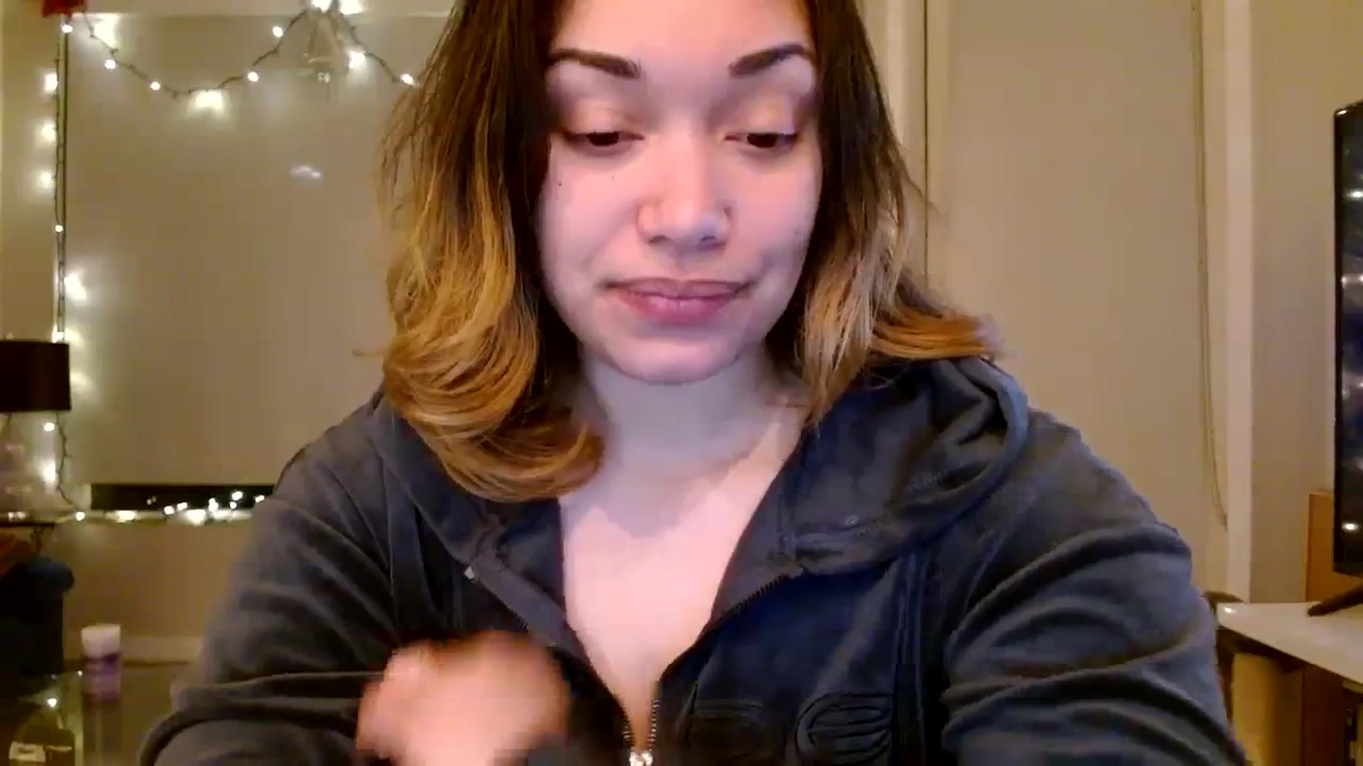 Gallery image thumbnail from Scar__lett's myfreecams stream on, 01/12/2024, 09:35 image 2 of 20