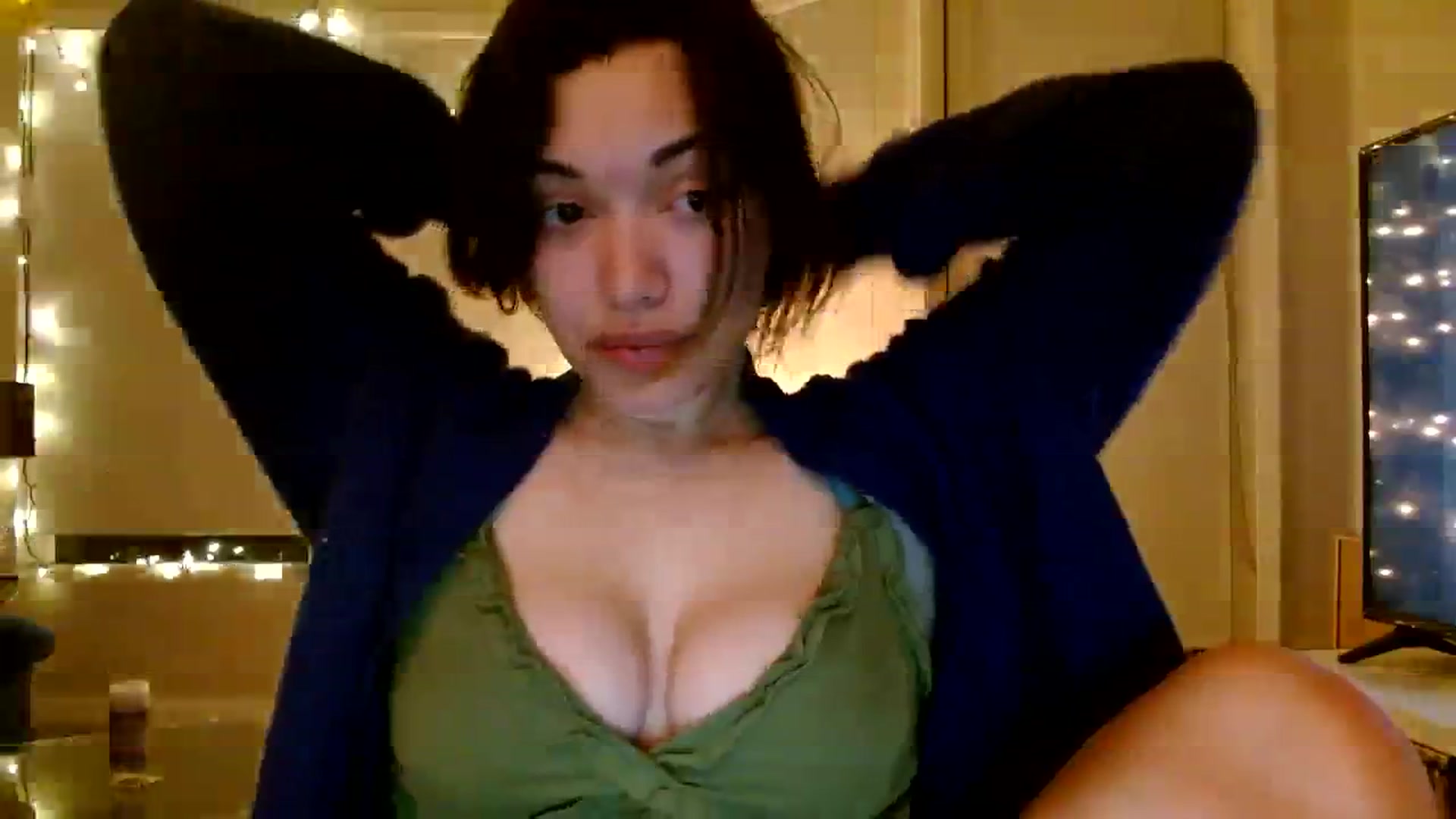 Gallery image thumbnail from Scar__lett's myfreecams stream on, 01/19/2024, 09:22 image 20 of 20
