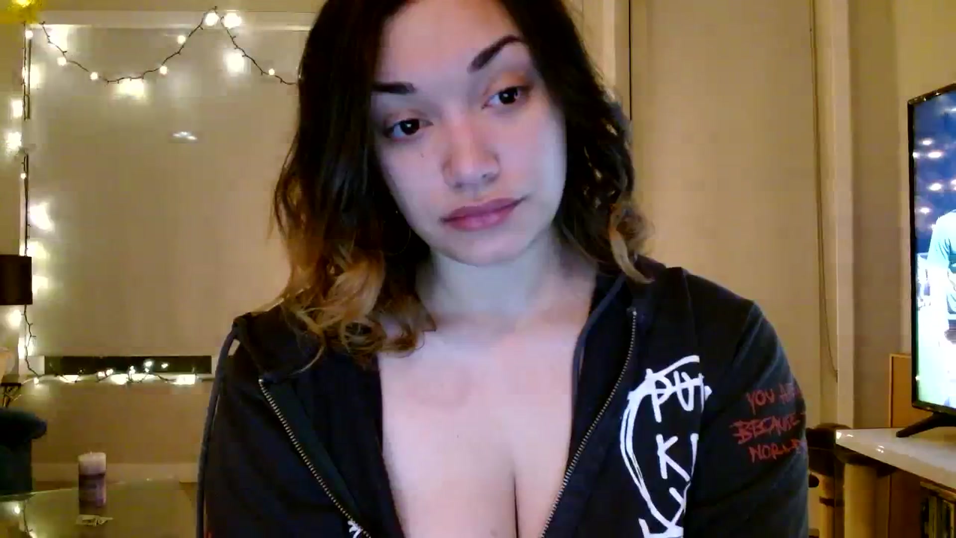 Gallery image thumbnail from Scar__lett's myfreecams stream on, 01/23/2024, 08:46 image 11 of 20