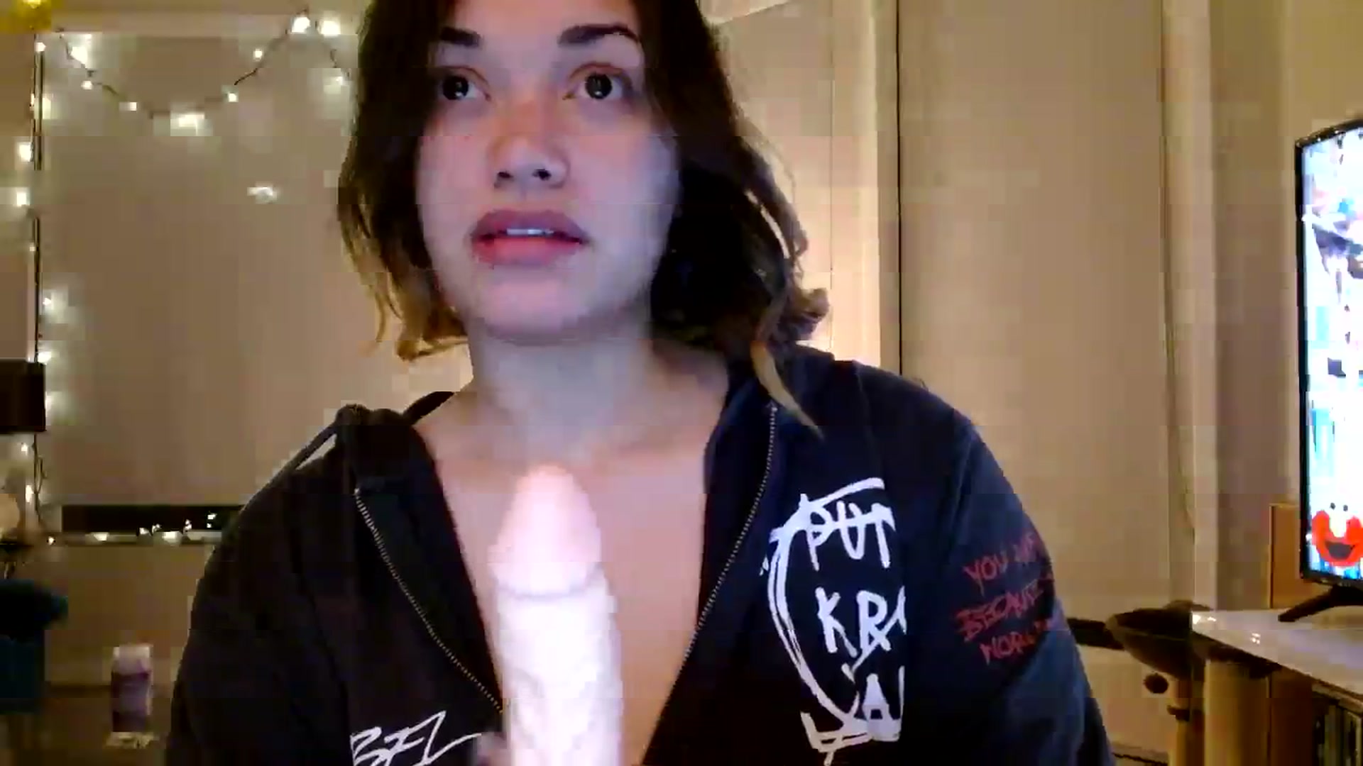 Gallery image thumbnail from Scar__lett's myfreecams stream on, 01/23/2024, 08:46 image 14 of 20