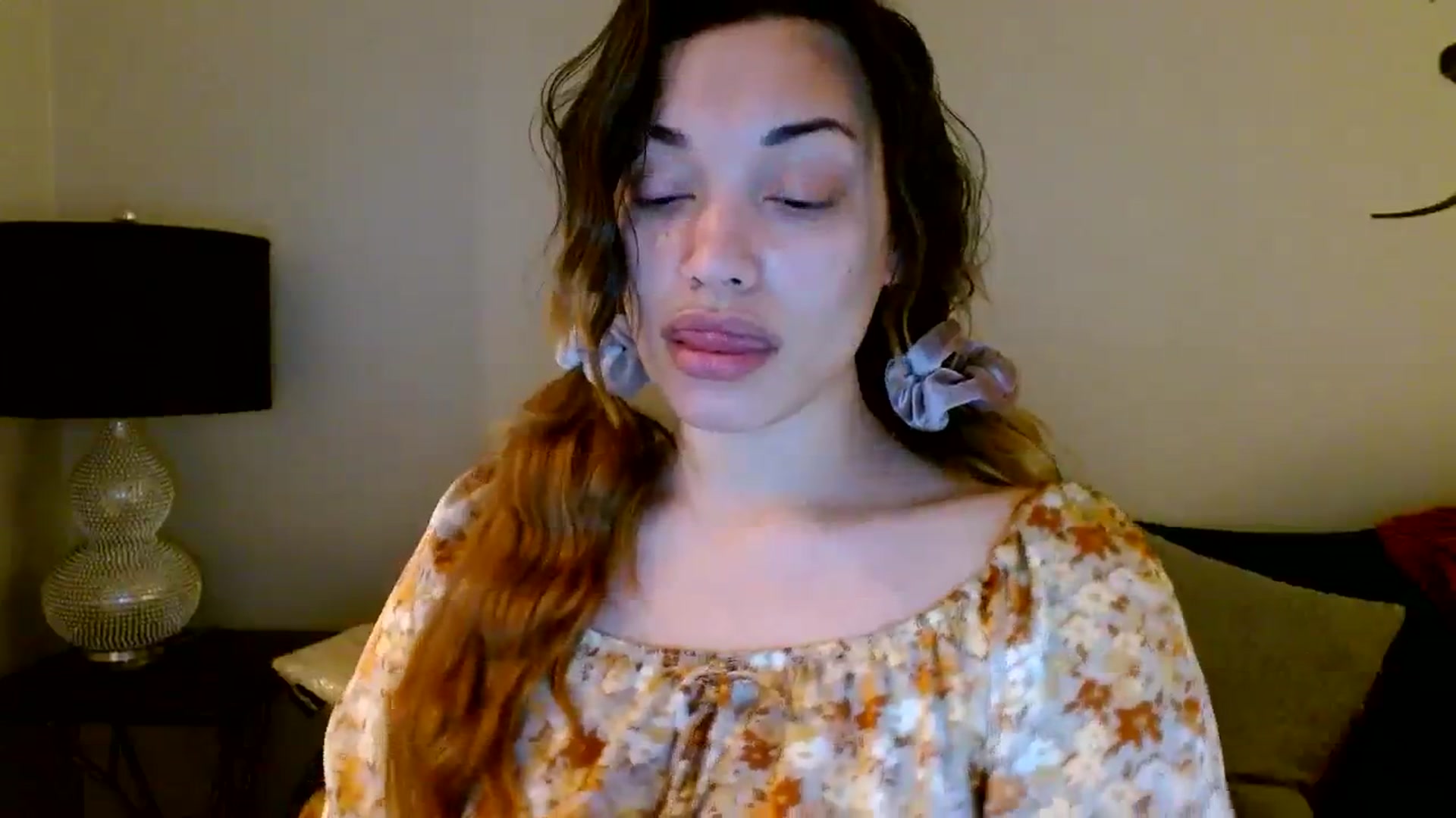 Gallery image thumbnail from Scar__lett's myfreecams stream on, 01/28/2024, 10:18 image 5 of 20