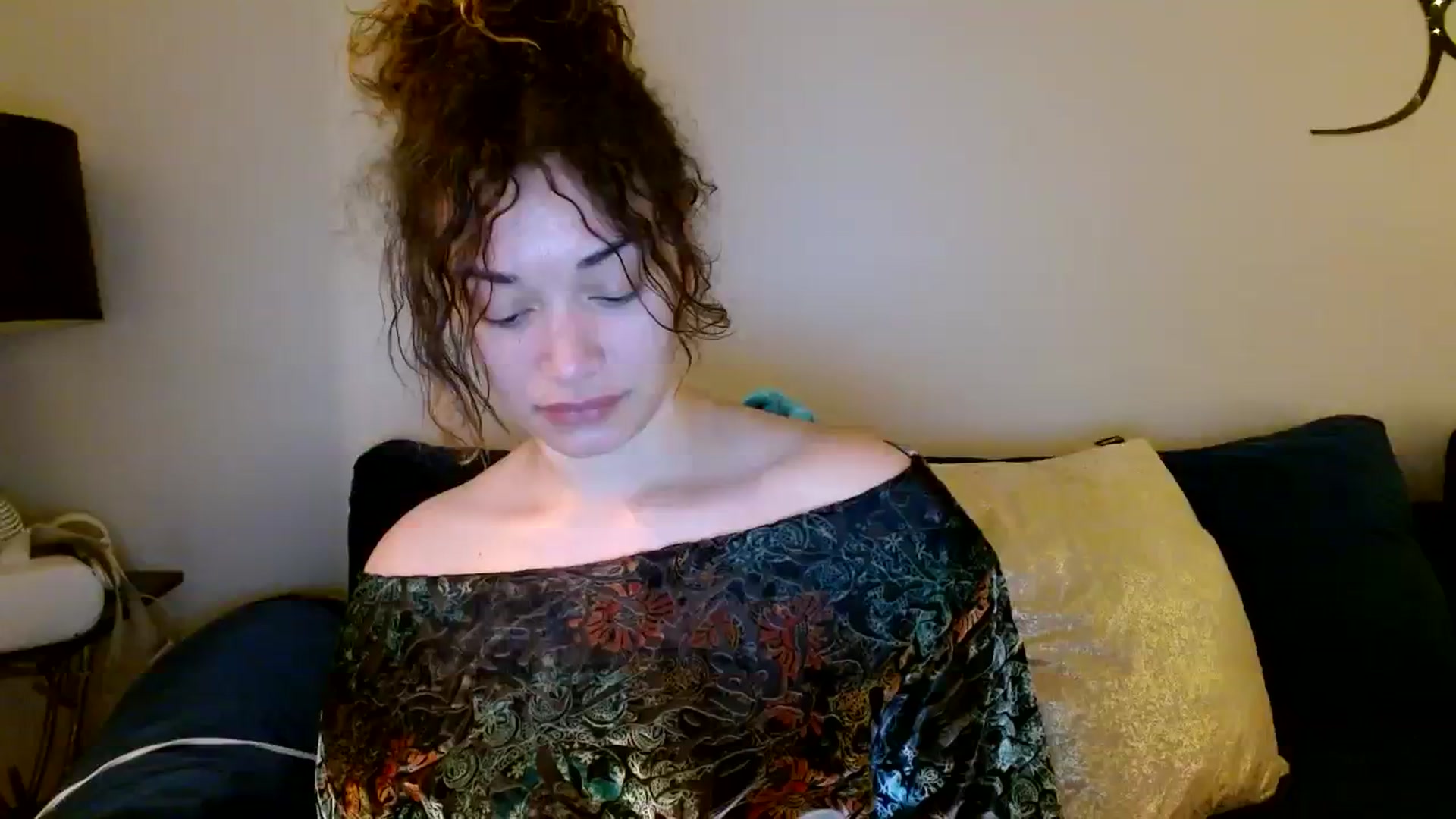 Gallery image thumbnail from Scar__lett's myfreecams stream on, 02/26/2024, 07:50 image 16 of 20