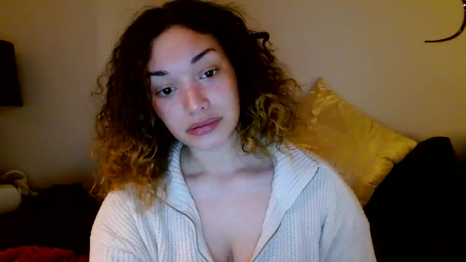 Gallery image thumbnail from Scar__lett's myfreecams stream on, 02/27/2024, 08:11 image 2 of 20