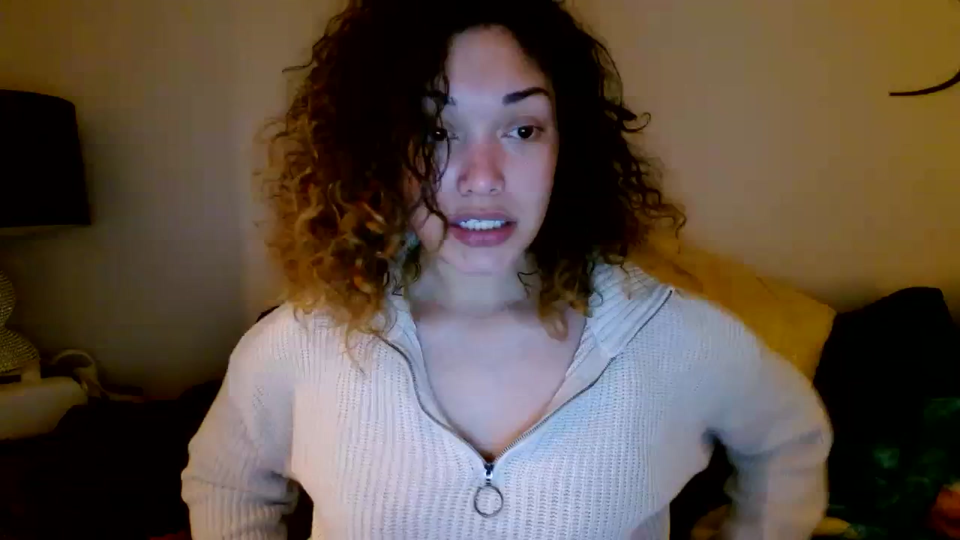 Gallery image thumbnail from Scar__lett's myfreecams stream on, 02/27/2024, 08:11 image 19 of 20