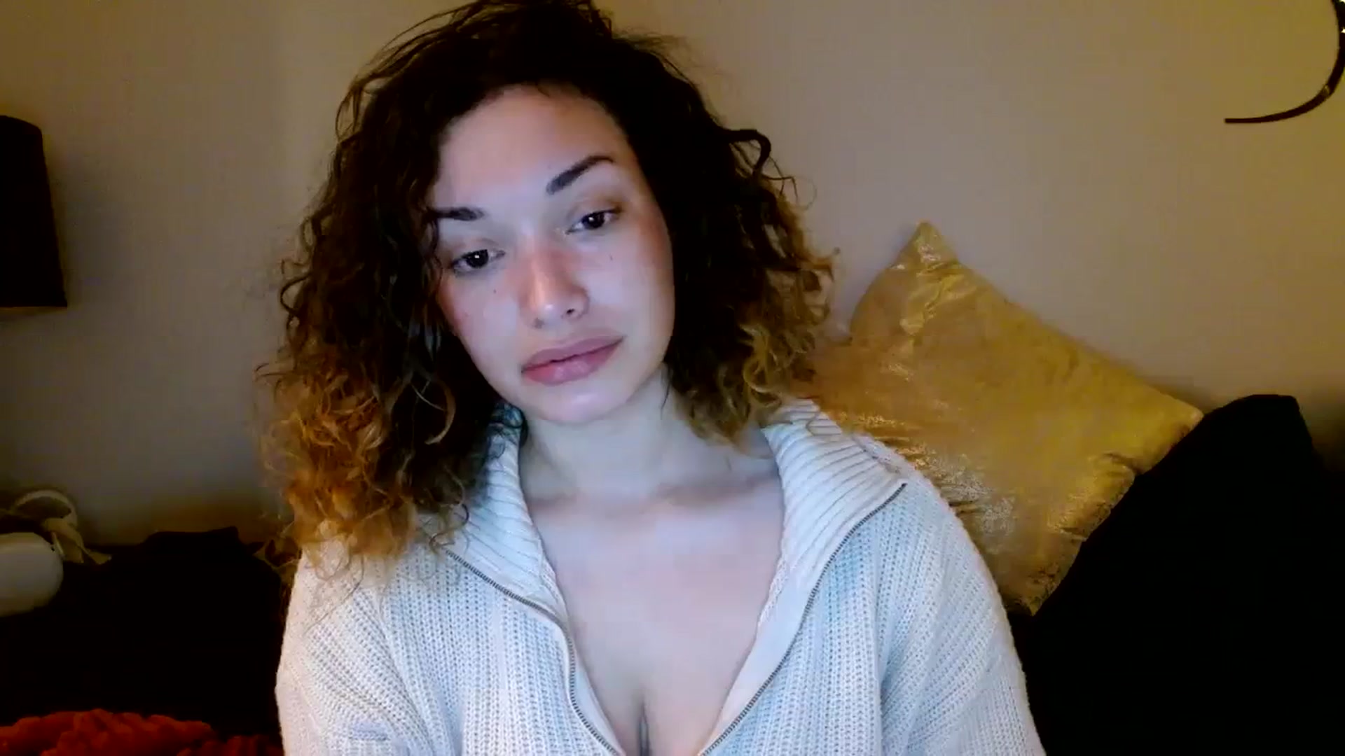 Gallery image thumbnail from Scar__lett's myfreecams stream on, 02/27/2024, 08:11 image 3 of 20