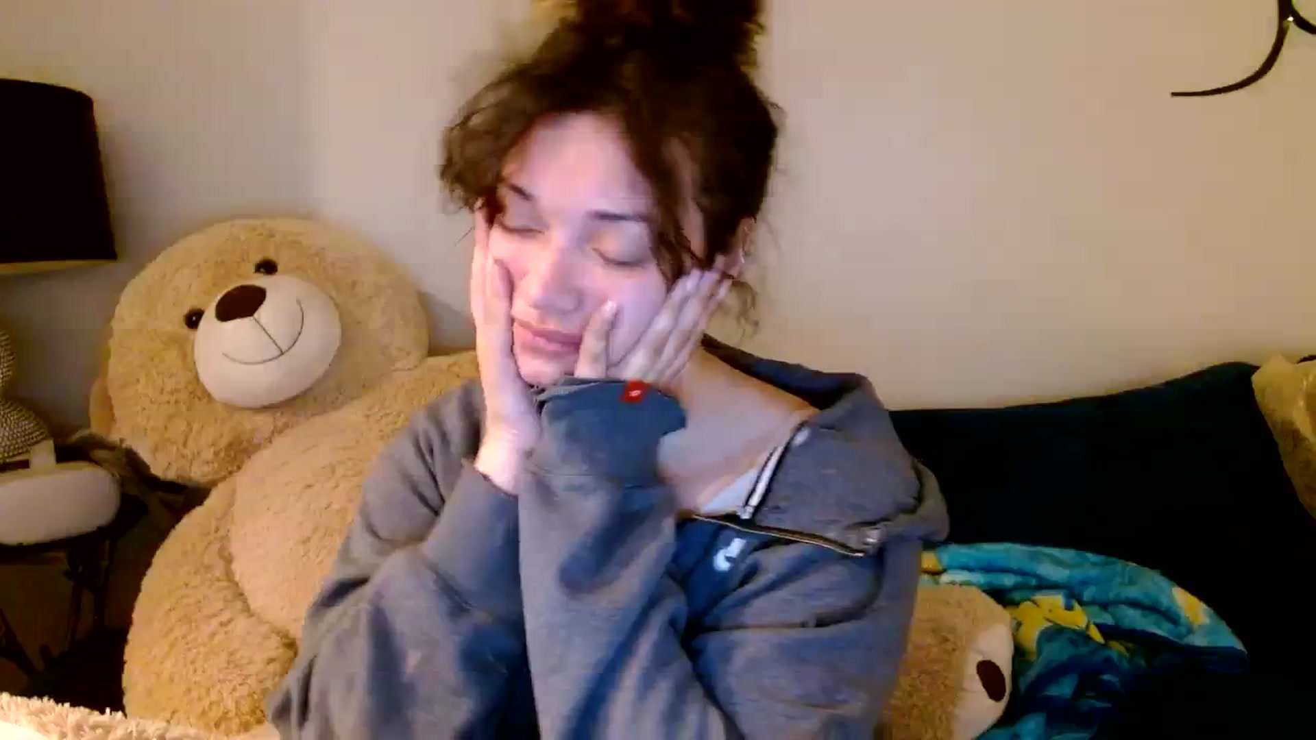 Gallery image thumbnail from Scar__lett's myfreecams stream on, 03/01/2024, 08:47 image 7 of 20