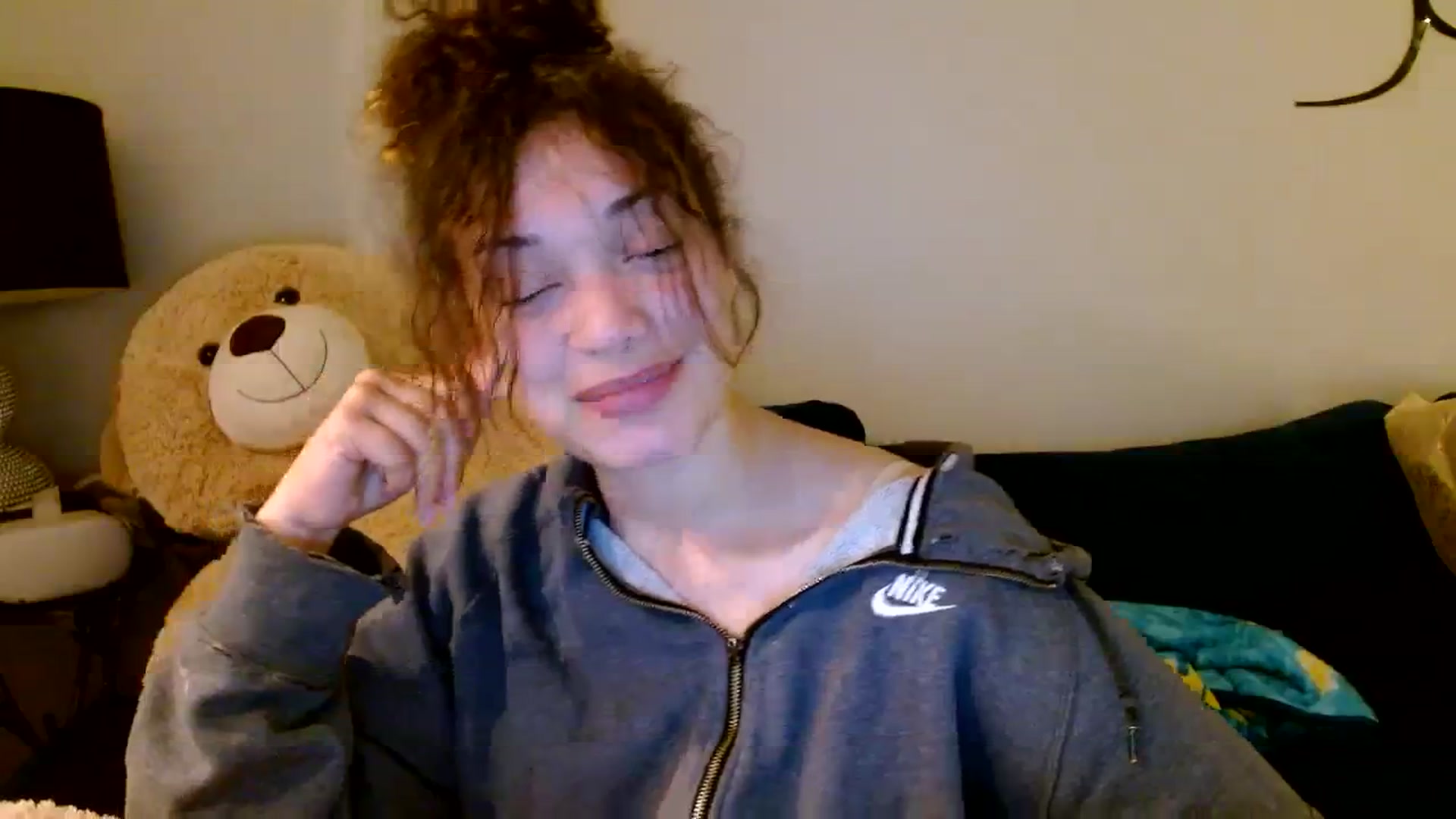 Gallery image thumbnail from Scar__lett's myfreecams stream on, 03/01/2024, 08:47 image 9 of 20